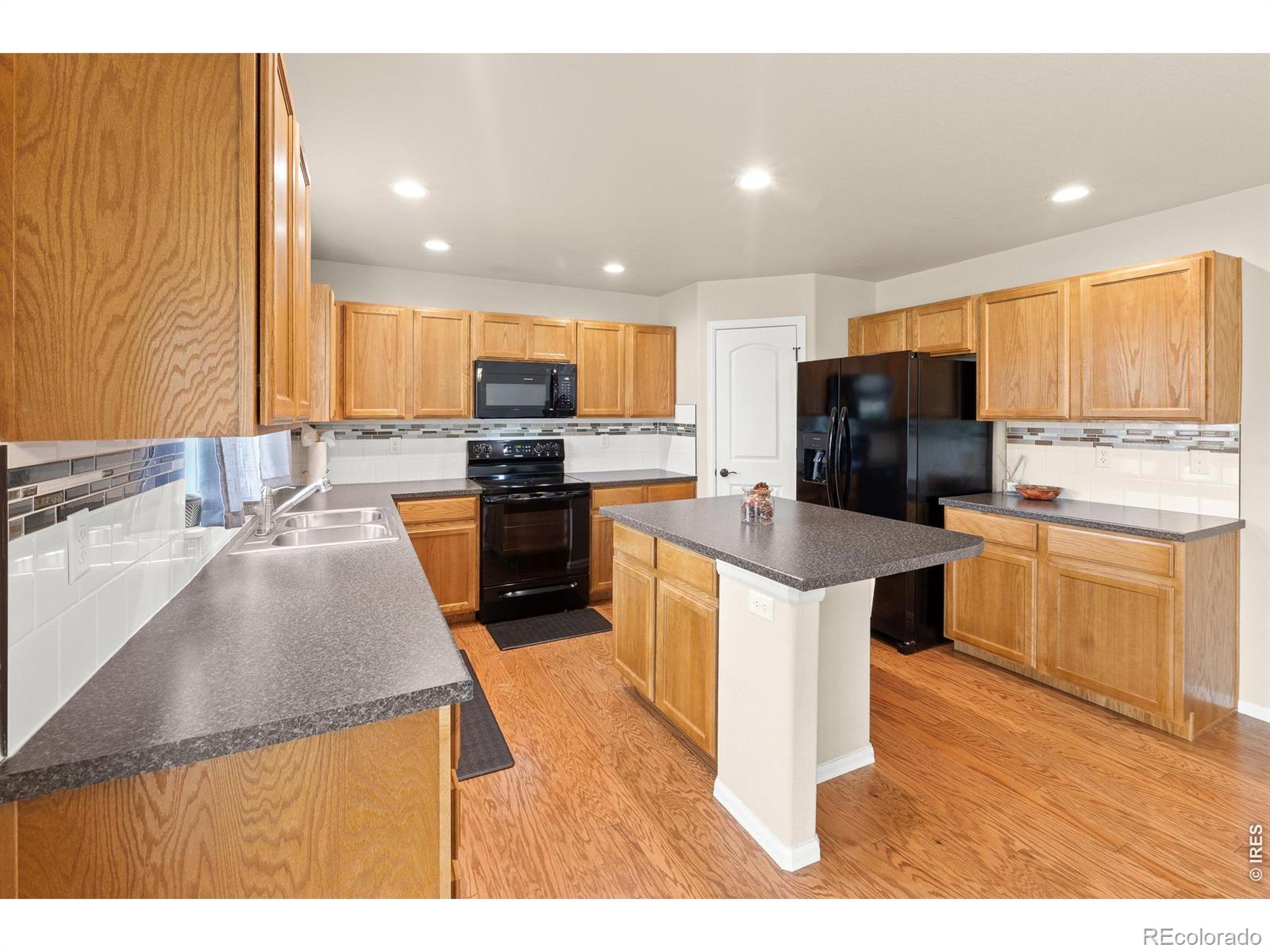MLS Image #14 for 4476  mountain sky street,johnstown, Colorado