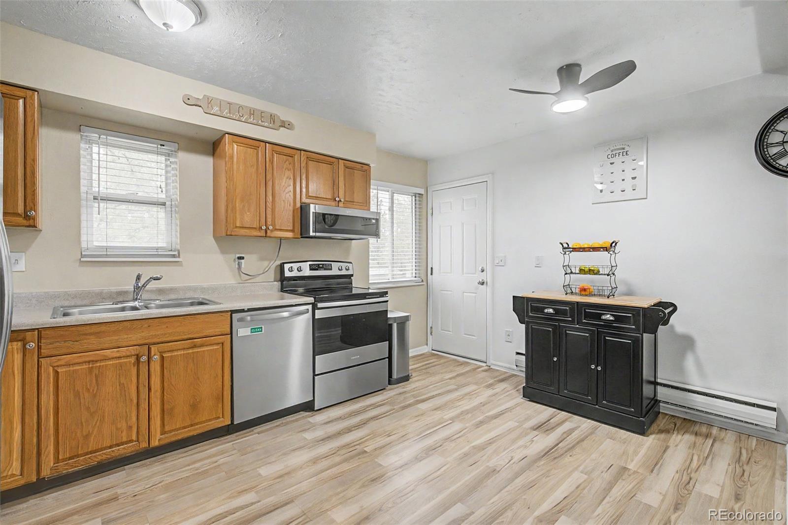 MLS Image #7 for 4664 s garland way,littleton, Colorado