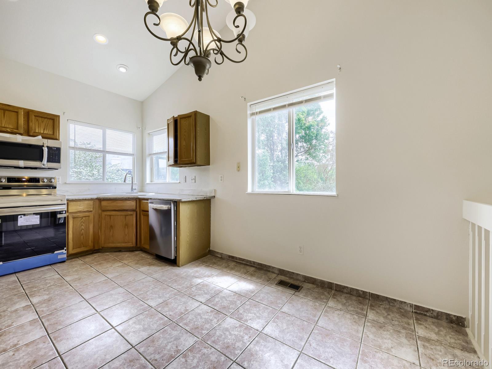 MLS Image #13 for 11852  columbine street,thornton, Colorado
