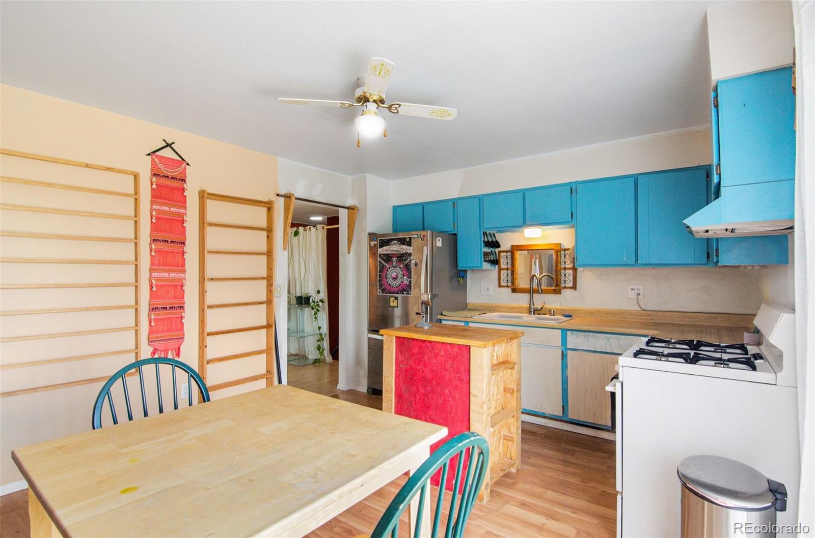 MLS Image #3 for 1166  ouray street,aurora, Colorado