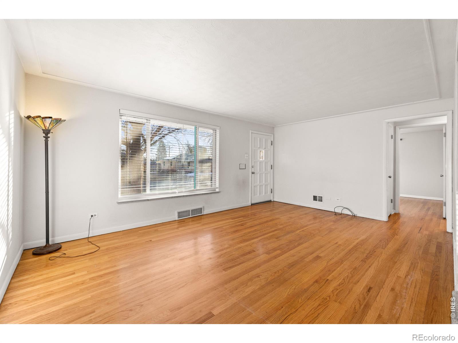 MLS Image #17 for 4645 e colorado avenue,denver, Colorado