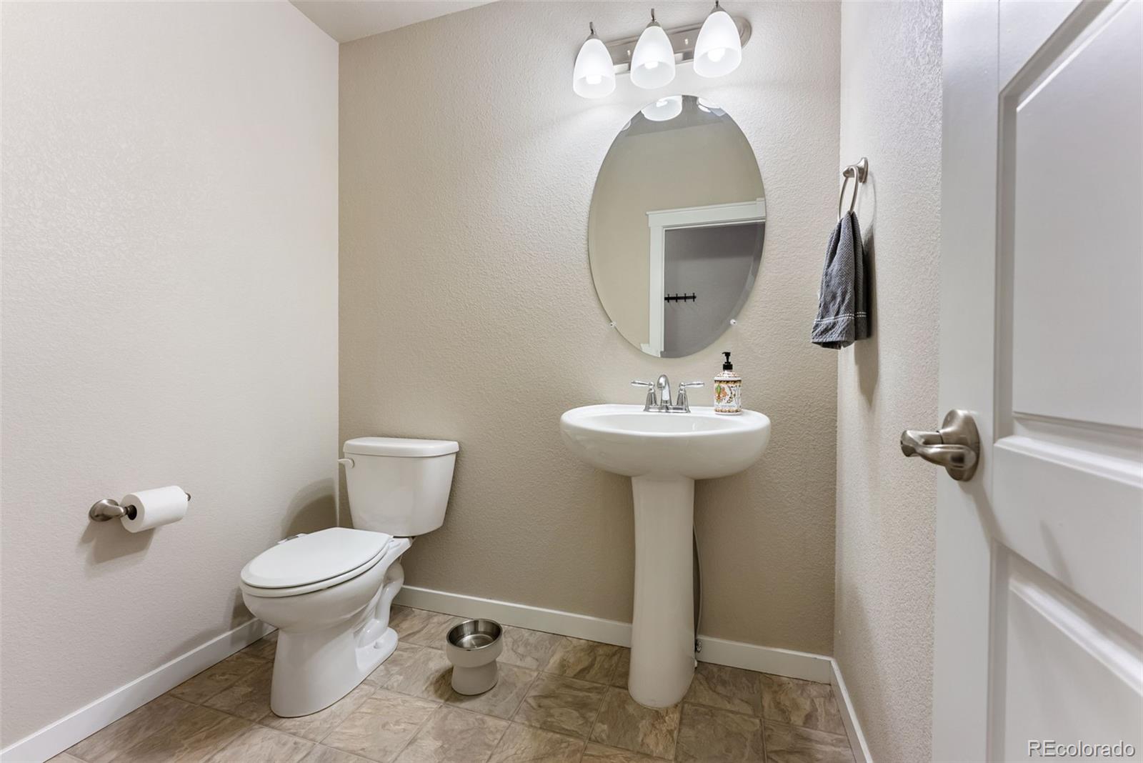 MLS Image #14 for 5654  cisco drive,colorado springs, Colorado