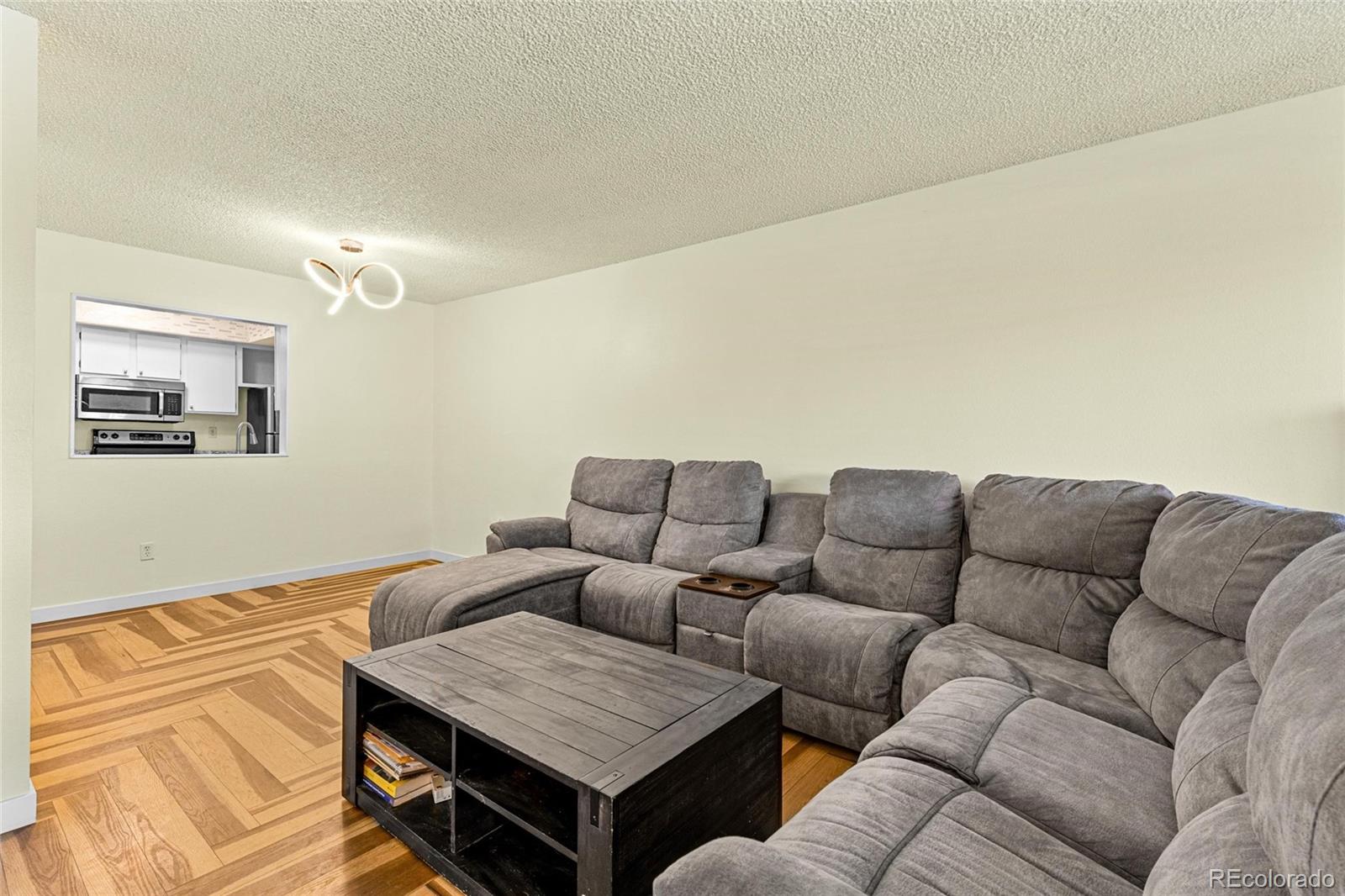 MLS Image #11 for 3550 s harlan street,denver, Colorado