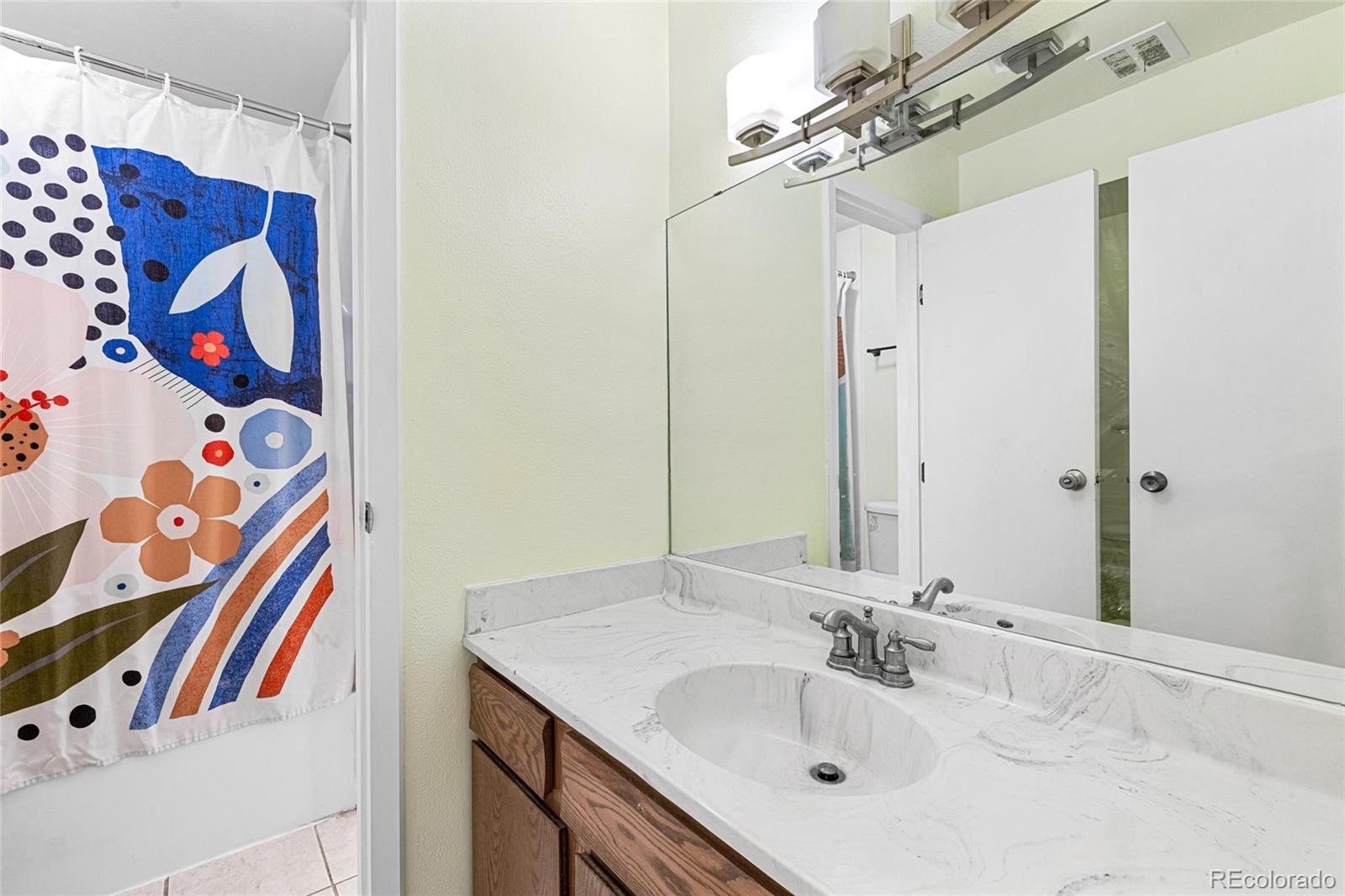 MLS Image #20 for 3550 s harlan street,denver, Colorado