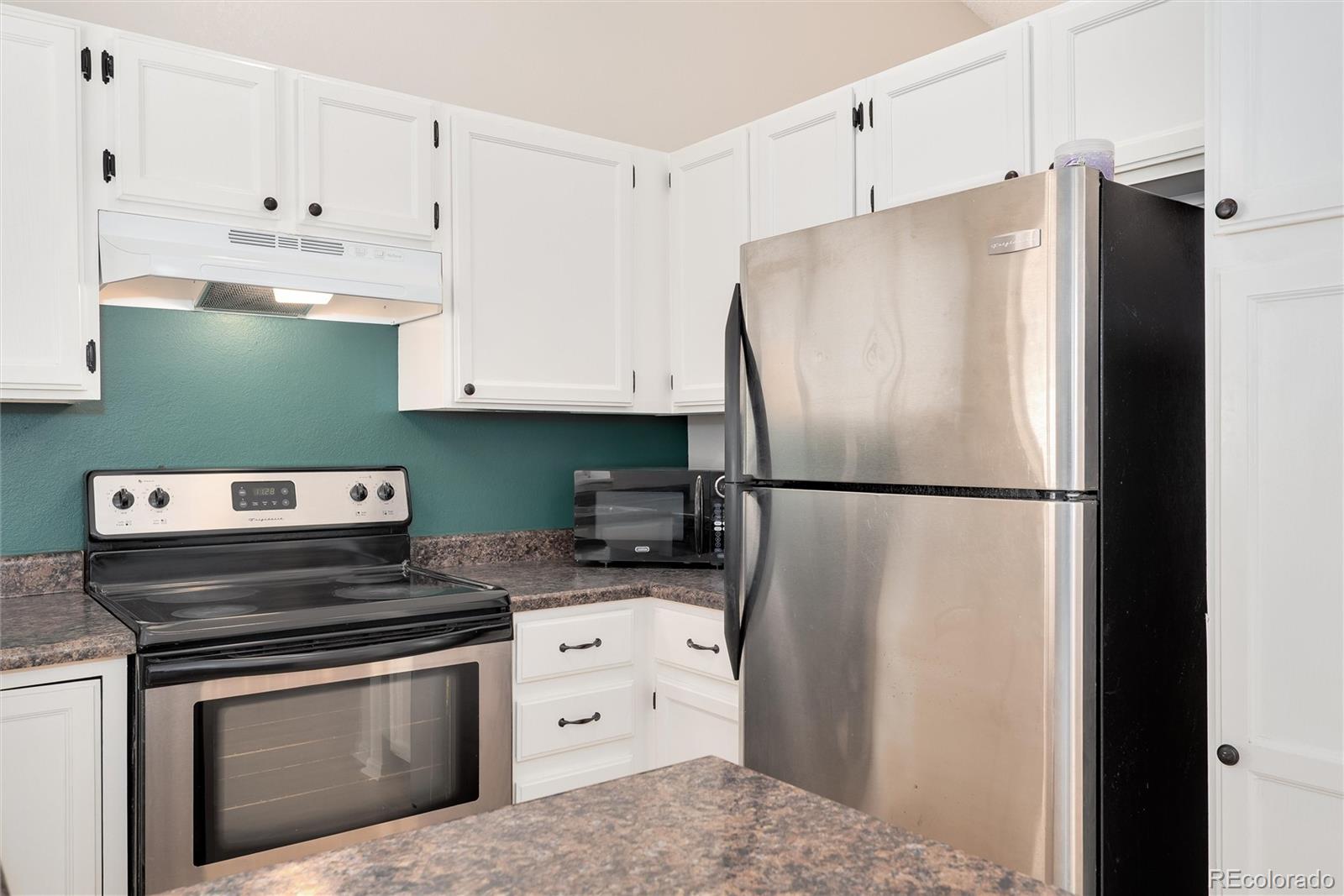MLS Image #15 for 19034 e carmel circle,aurora, Colorado