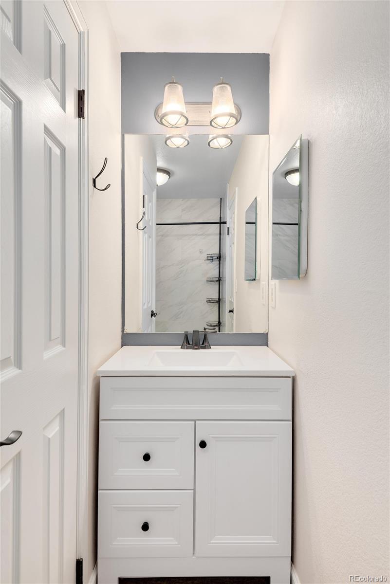 MLS Image #27 for 19034 e carmel circle,aurora, Colorado