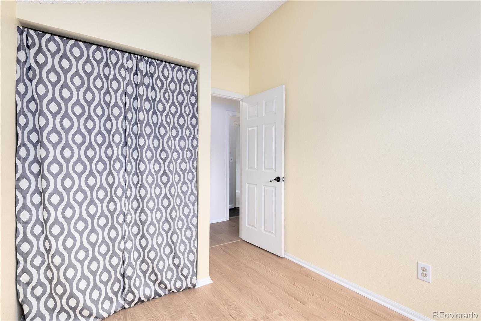 MLS Image #28 for 19034 e carmel circle,aurora, Colorado