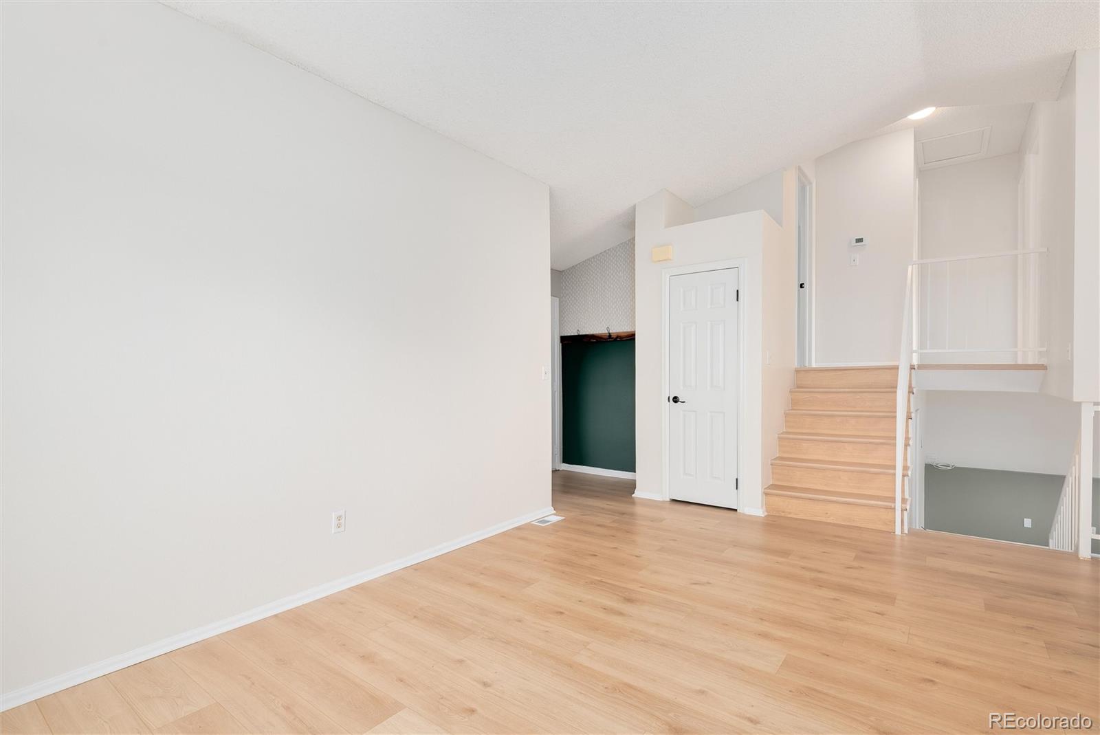 MLS Image #8 for 19034 e carmel circle,aurora, Colorado
