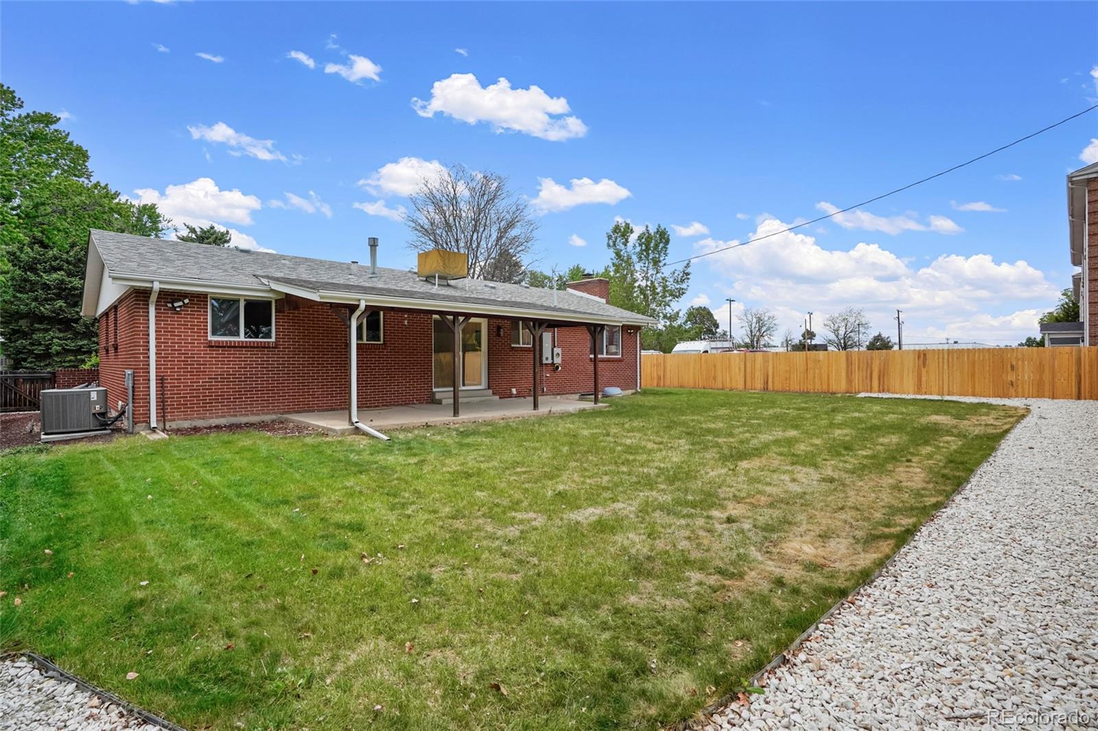 MLS Image #22 for 2116 s yukon street,lakewood, Colorado