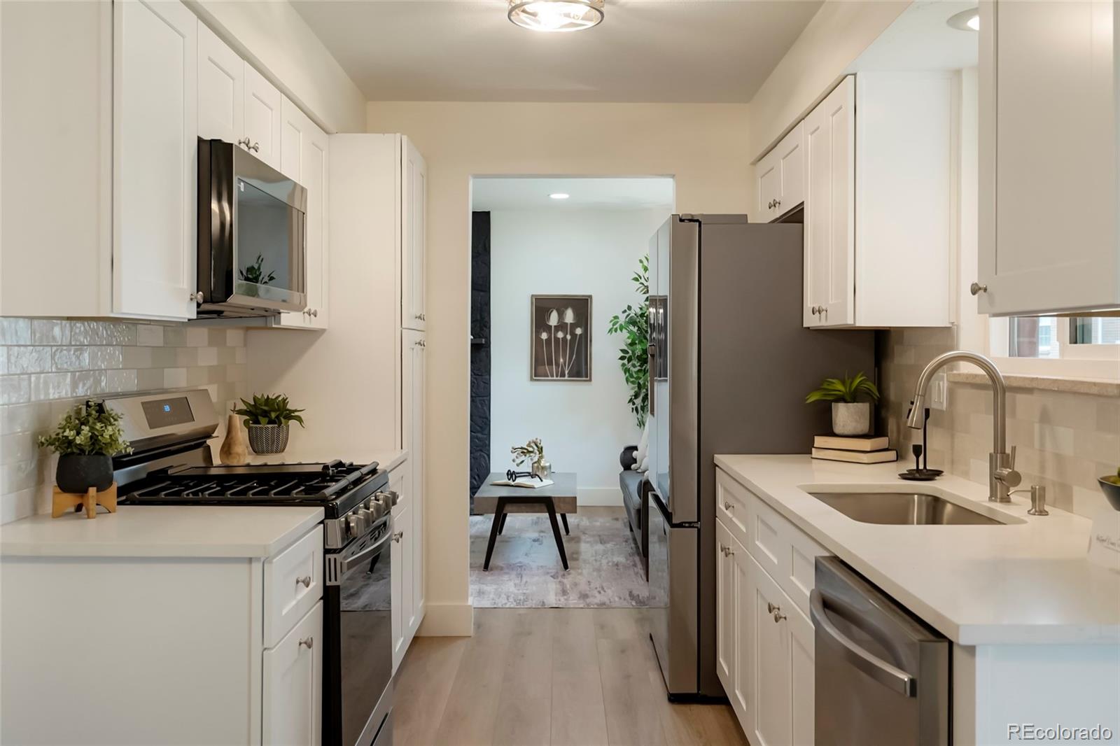 MLS Image #6 for 2116 s yukon street,lakewood, Colorado