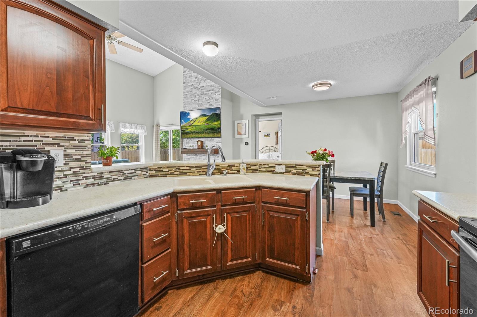 MLS Image #10 for 8855  cloverleaf circle,parker, Colorado
