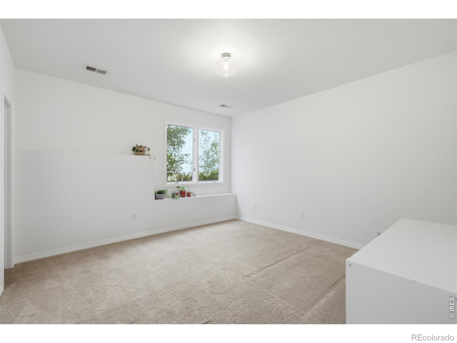 MLS Image #28 for 840 s county road 27 ,berthoud, Colorado