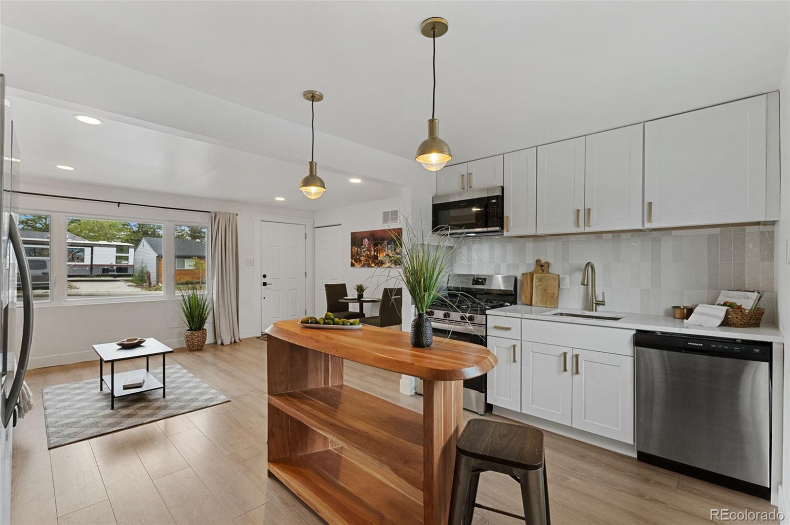 MLS Image #9 for 3980 s hazel court,englewood, Colorado