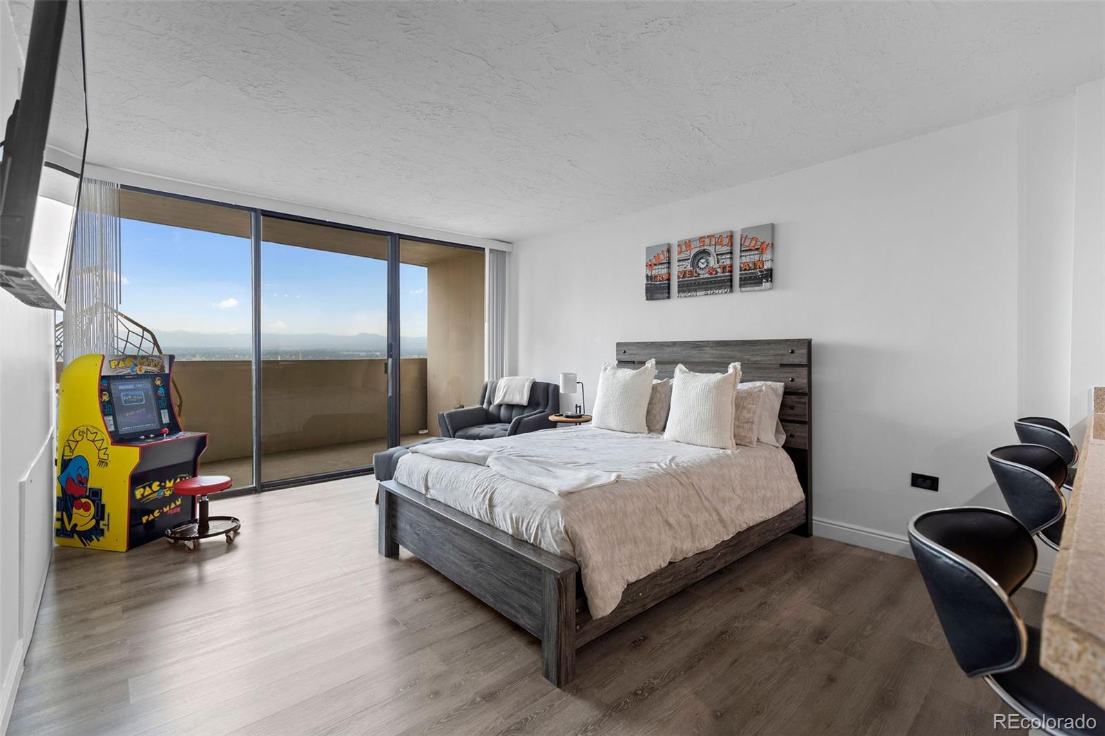 MLS Image #6 for 1020  15th street,denver, Colorado
