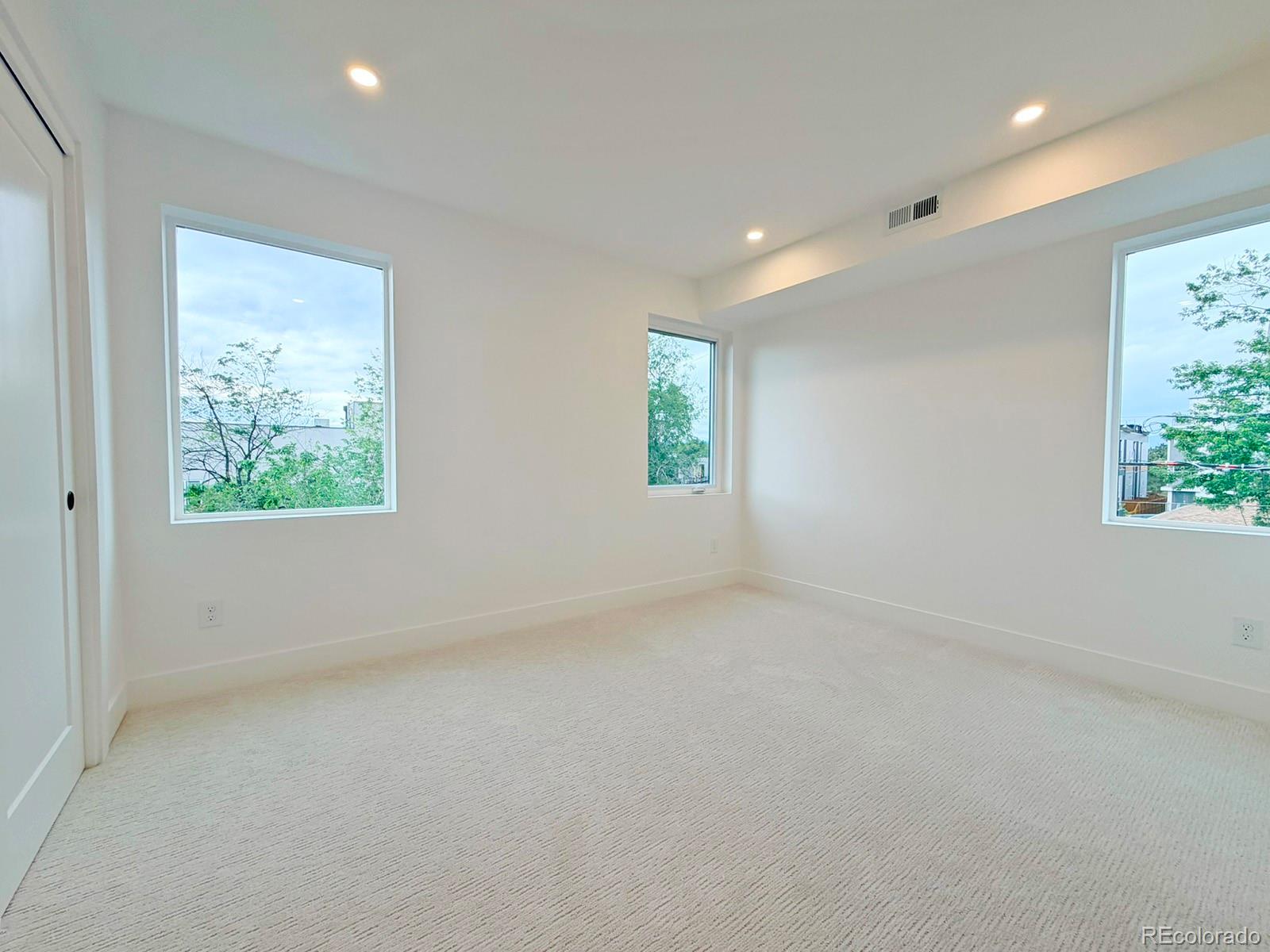 MLS Image #18 for 1259 n stuart street,denver, Colorado