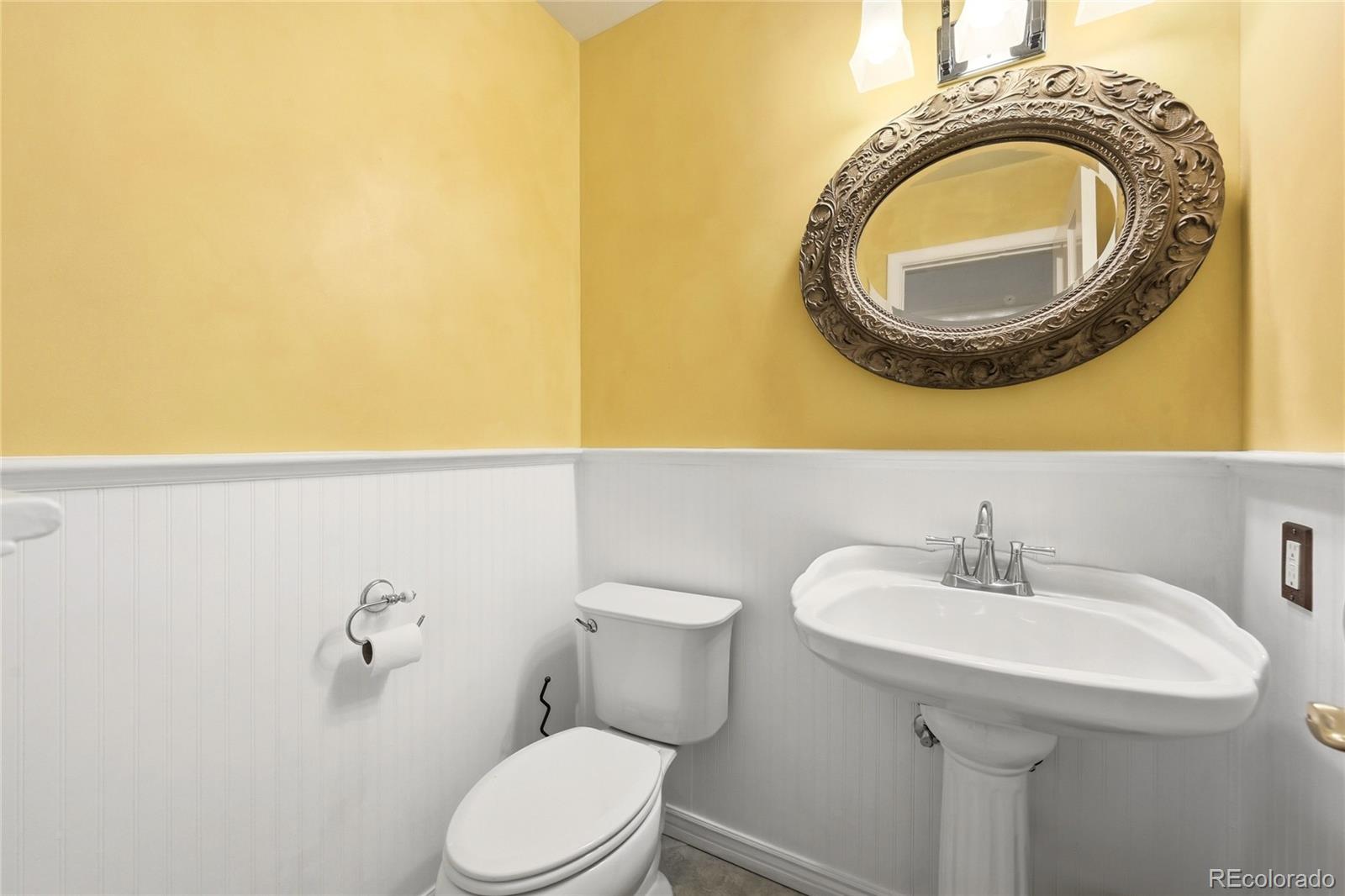 MLS Image #11 for 7860 s trenton street,centennial, Colorado