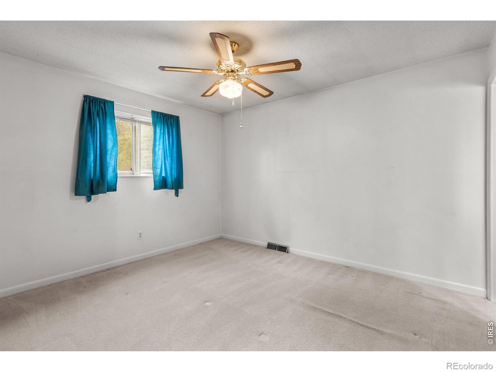 MLS Image #11 for 1931  34th avenue,greeley, Colorado