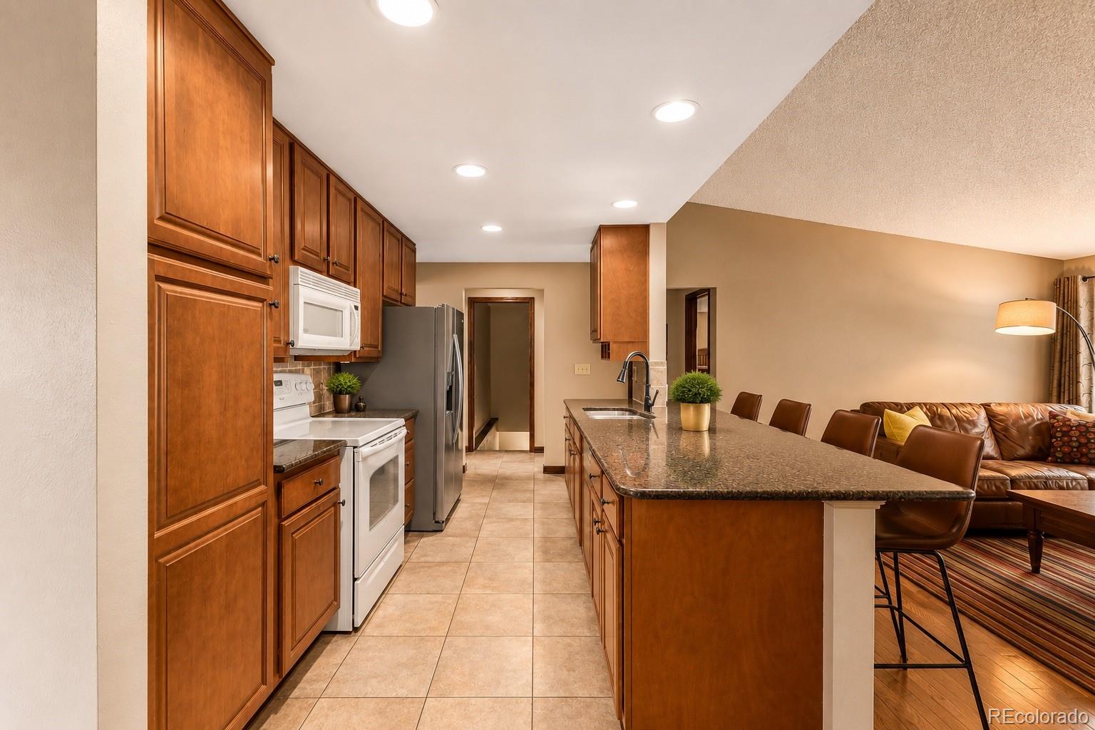 MLS Image #4 for 3141 s evanston way,aurora, Colorado