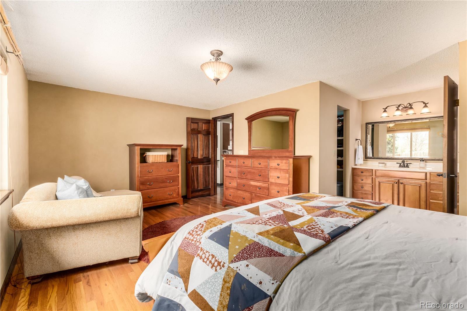 MLS Image #7 for 3141 s evanston way,aurora, Colorado