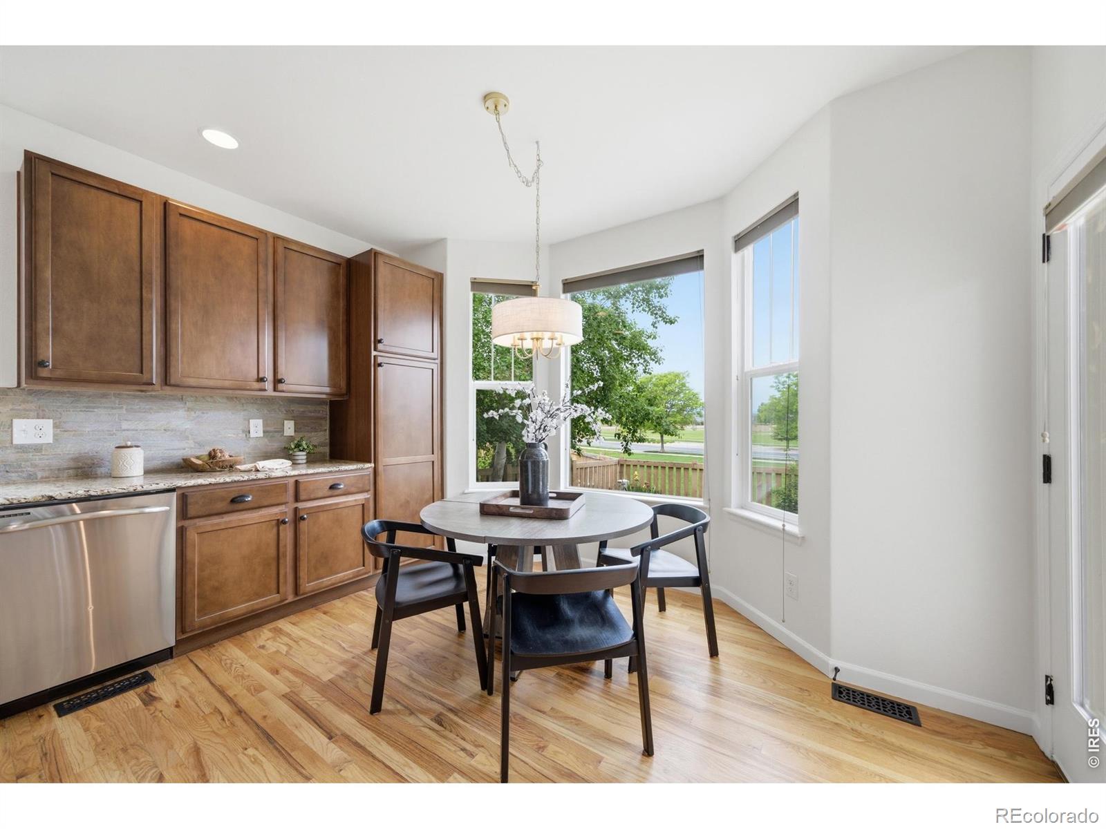 MLS Image #10 for 5381  carriage hill court,timnath, Colorado