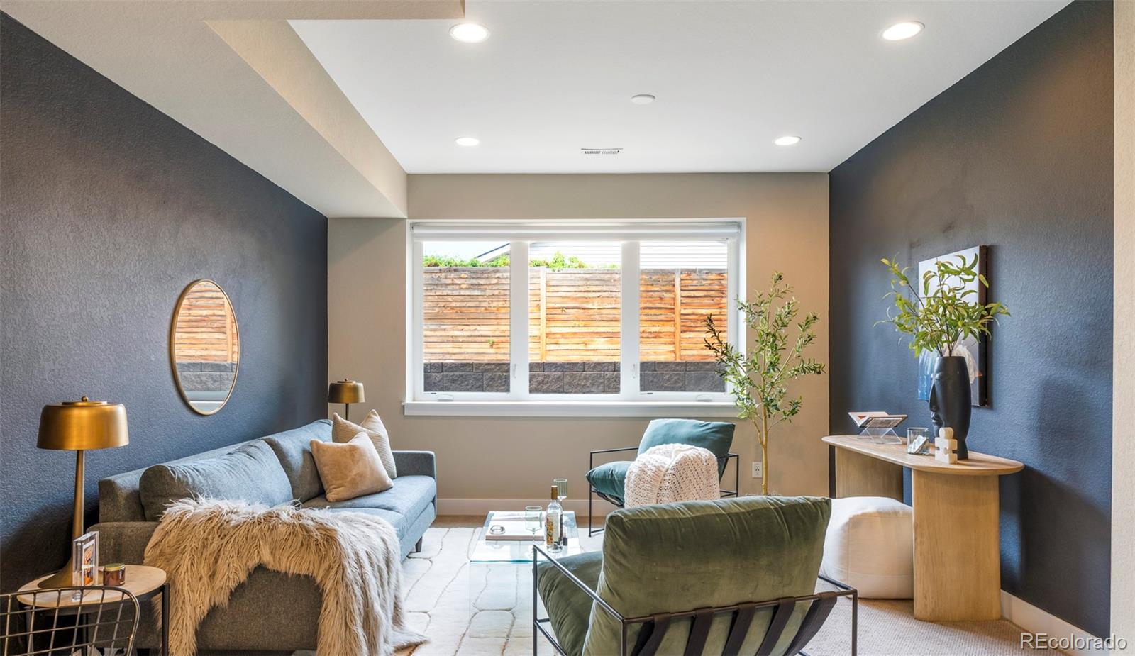 MLS Image #22 for 5689  zuni court,denver, Colorado