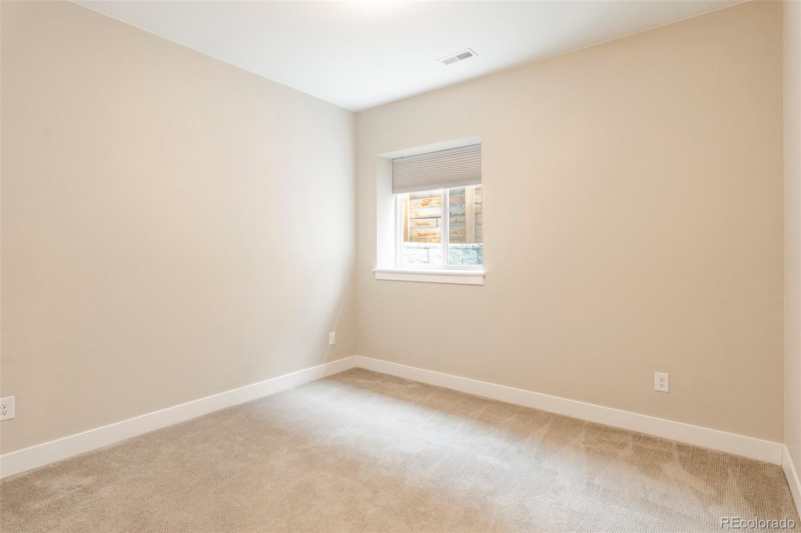 MLS Image #25 for 5689  zuni court,denver, Colorado
