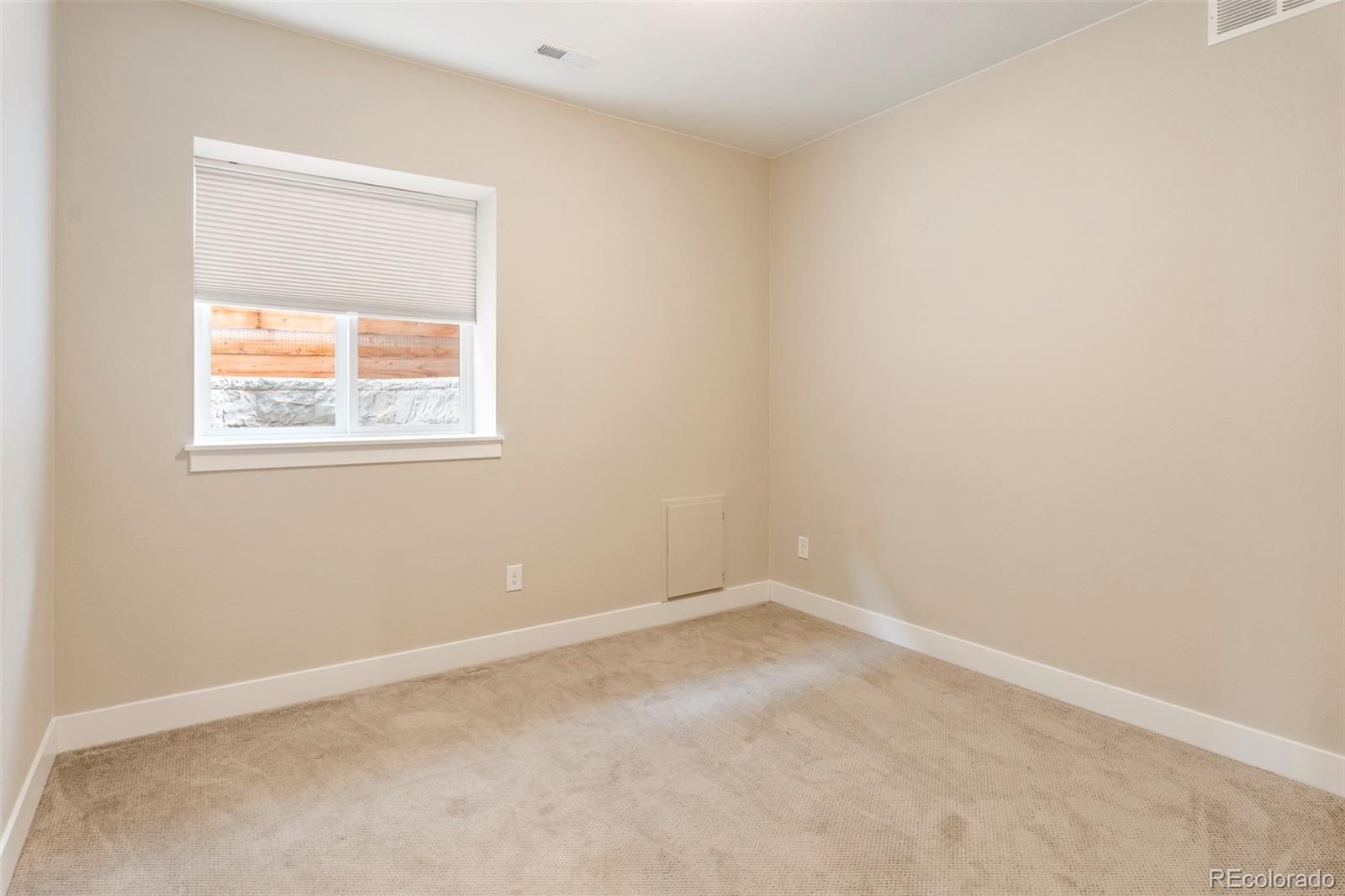 MLS Image #27 for 5689  zuni court,denver, Colorado
