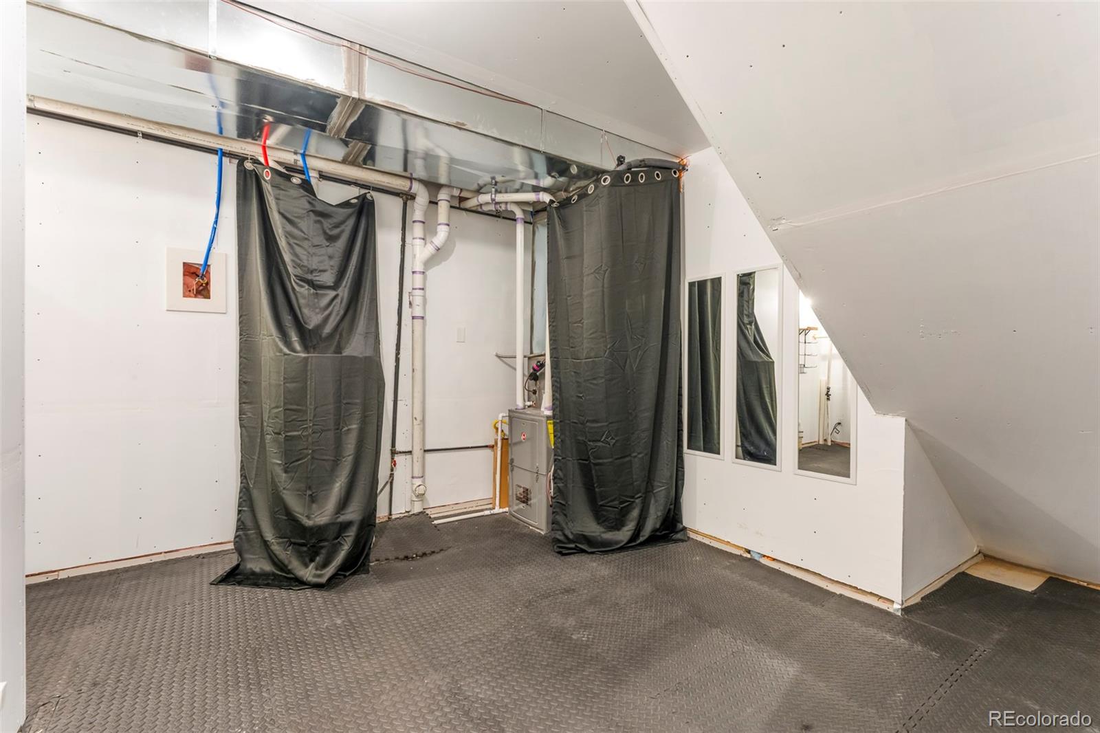 MLS Image #28 for 5689  zuni court,denver, Colorado