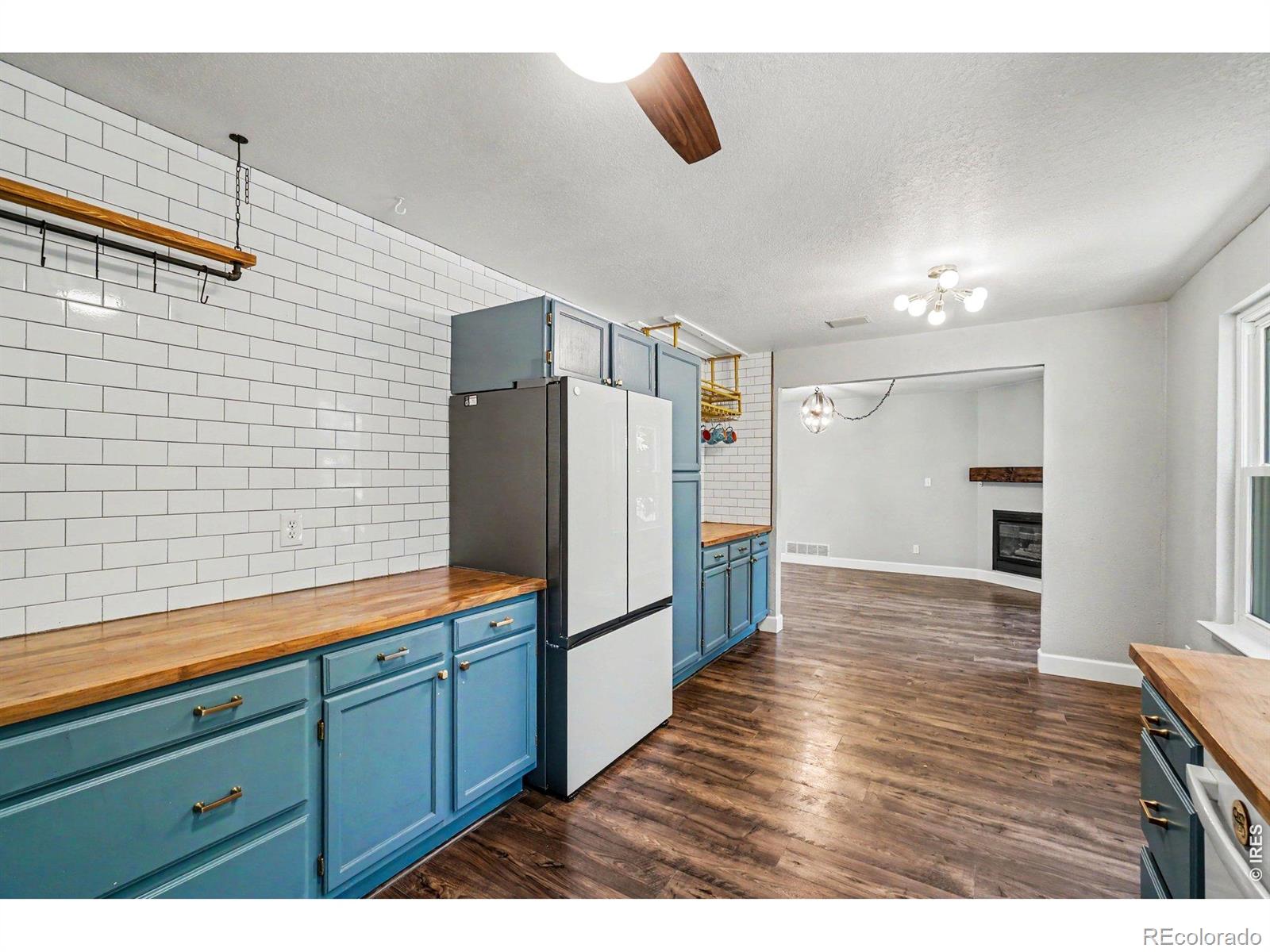 MLS Image #11 for 3134  spinnaker drive,longmont, Colorado