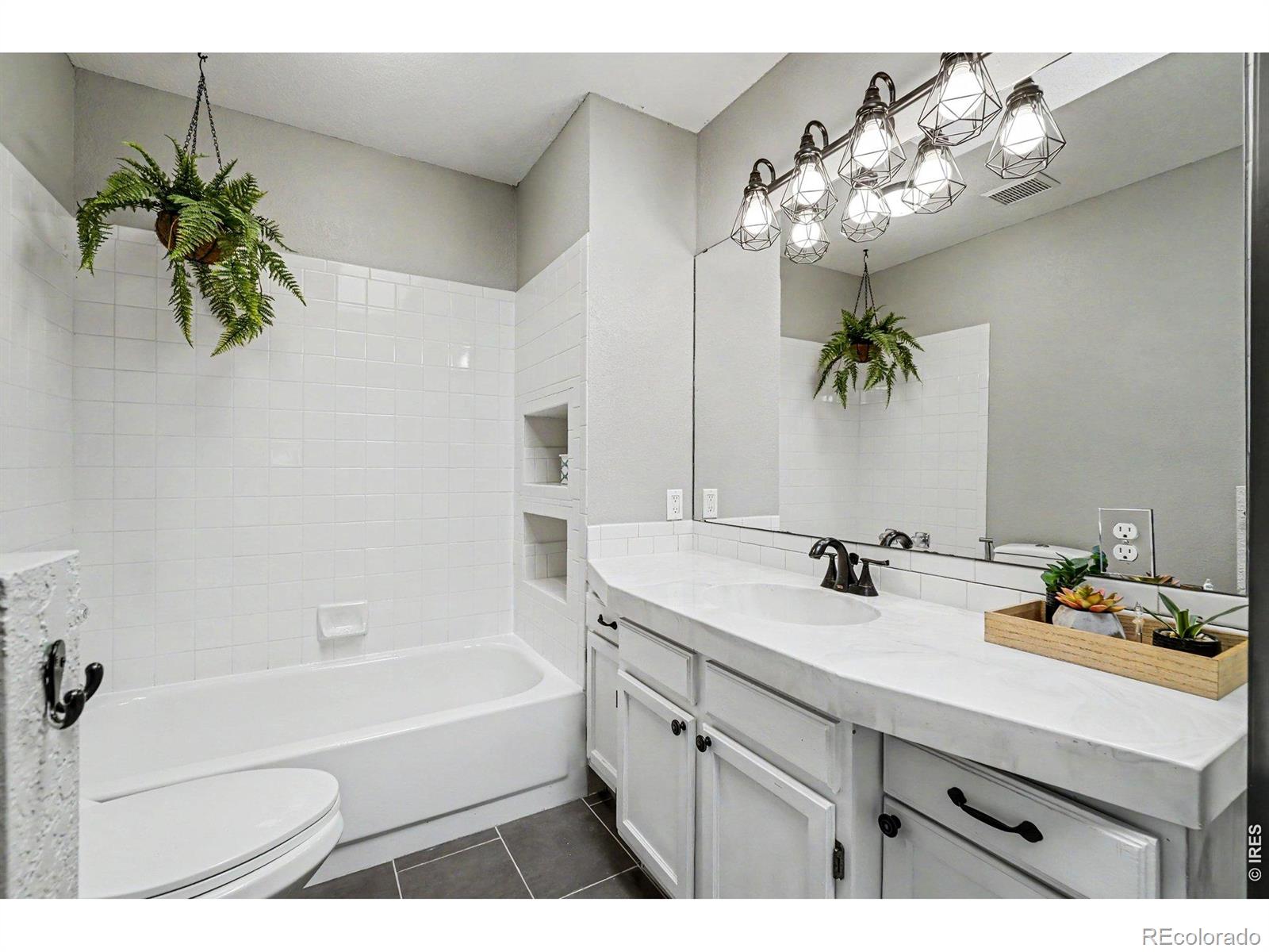 MLS Image #21 for 3134  spinnaker drive,longmont, Colorado