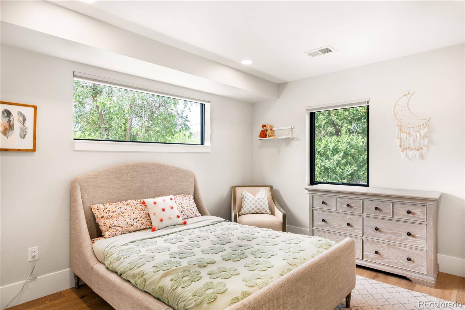 MLS Image #16 for 1719 s gilpin street,denver, Colorado
