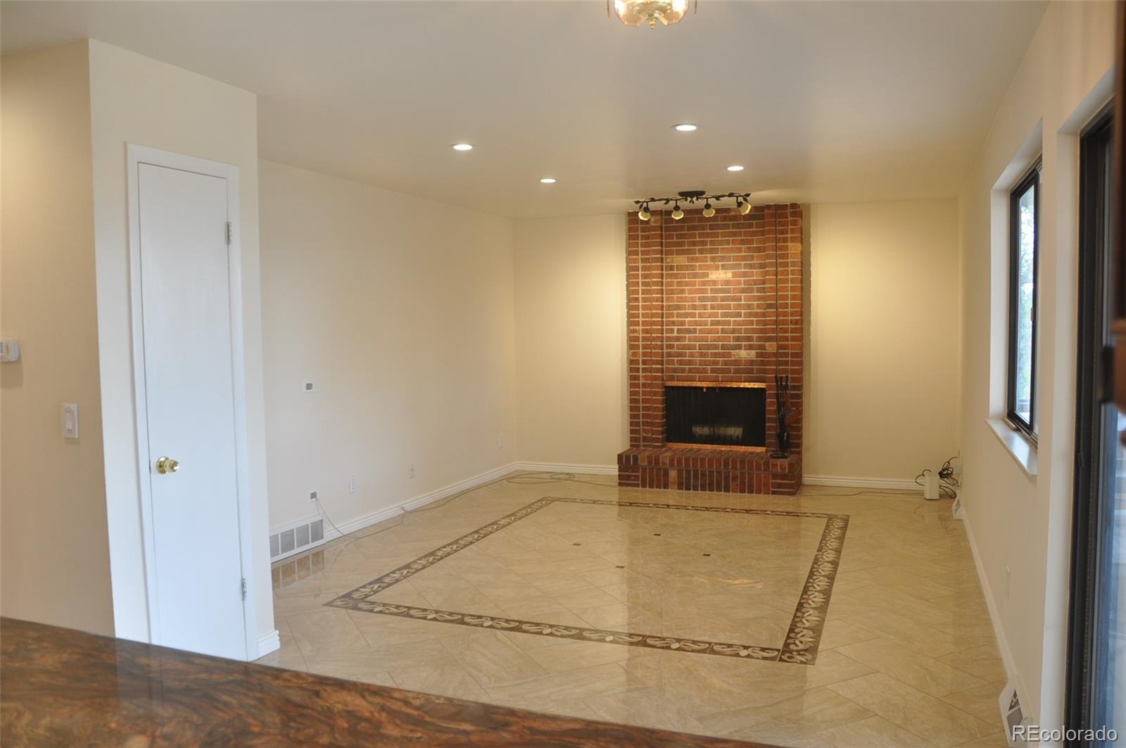 MLS Image #6 for 8654 e eastman avenue,denver, Colorado