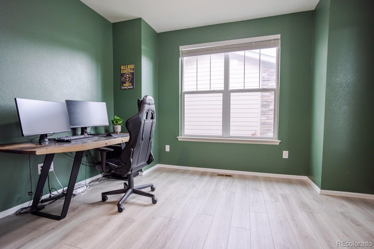 MLS Image #12 for 24703 e tennessee place,aurora, Colorado