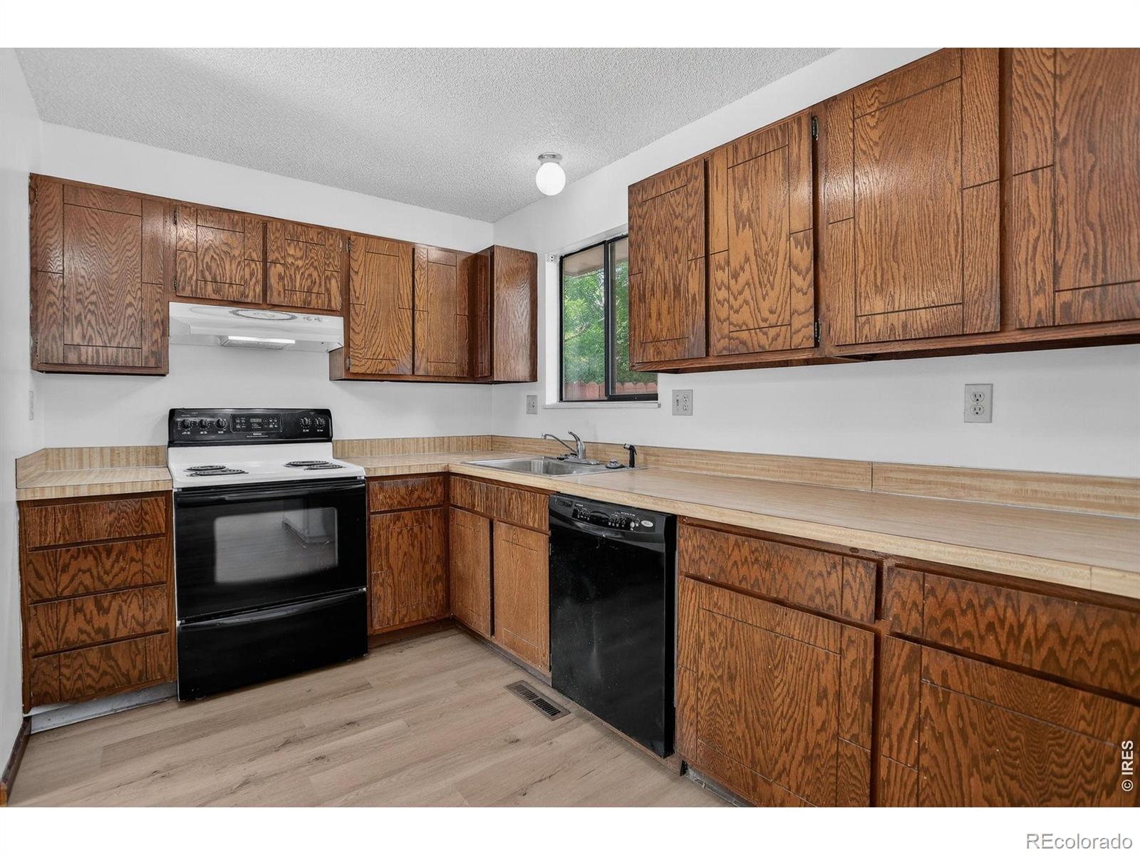 MLS Image #12 for 309  45th avenue,greeley, Colorado