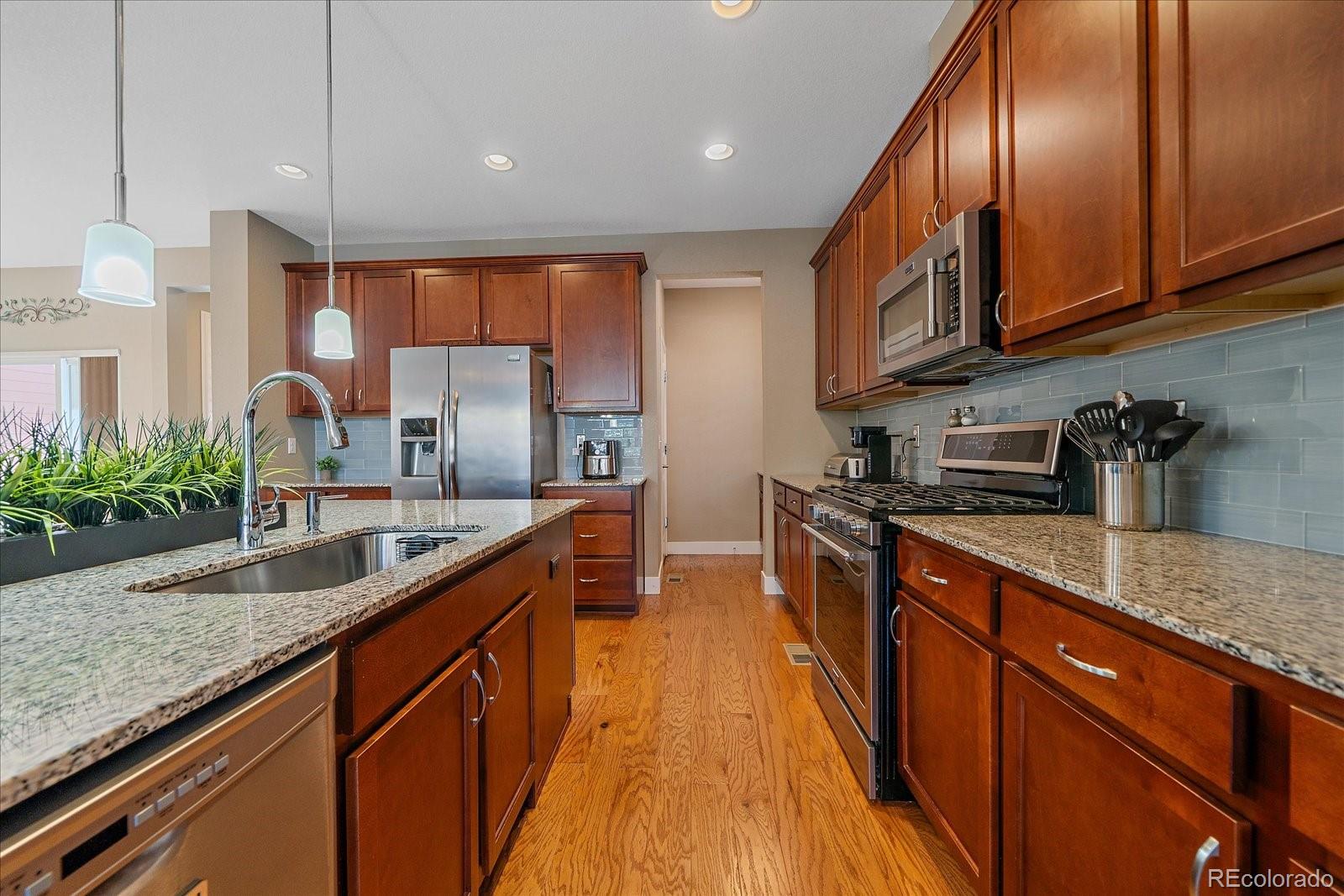 MLS Image #10 for 13754  shoshone lane,broomfield, Colorado