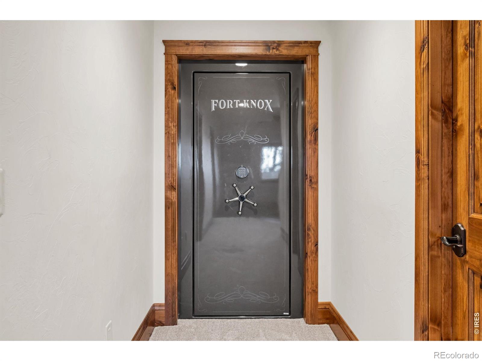 MLS Image #28 for 4366  monroe avenue,loveland, Colorado