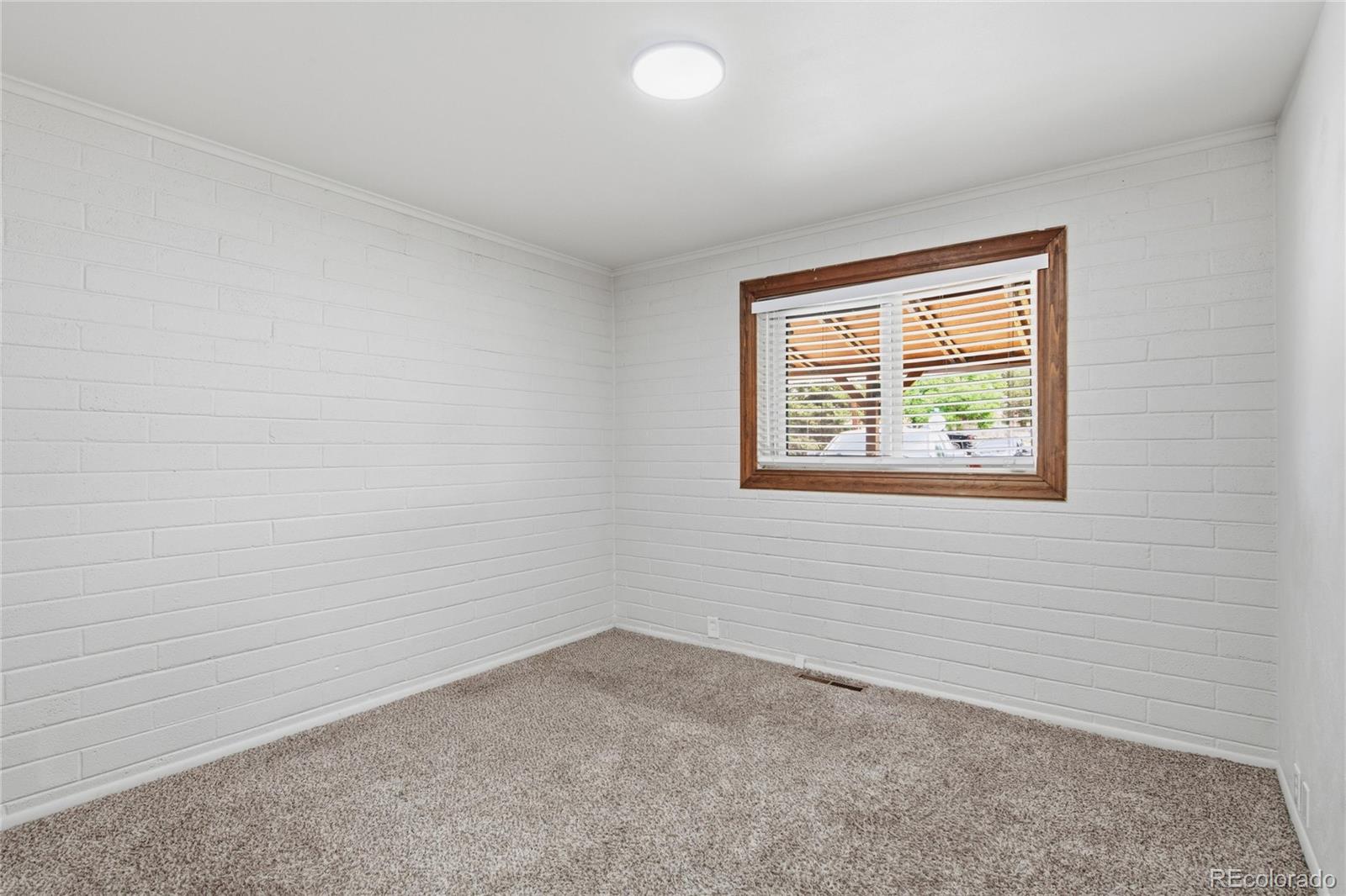 MLS Image #20 for 840  essex drive,denver, Colorado