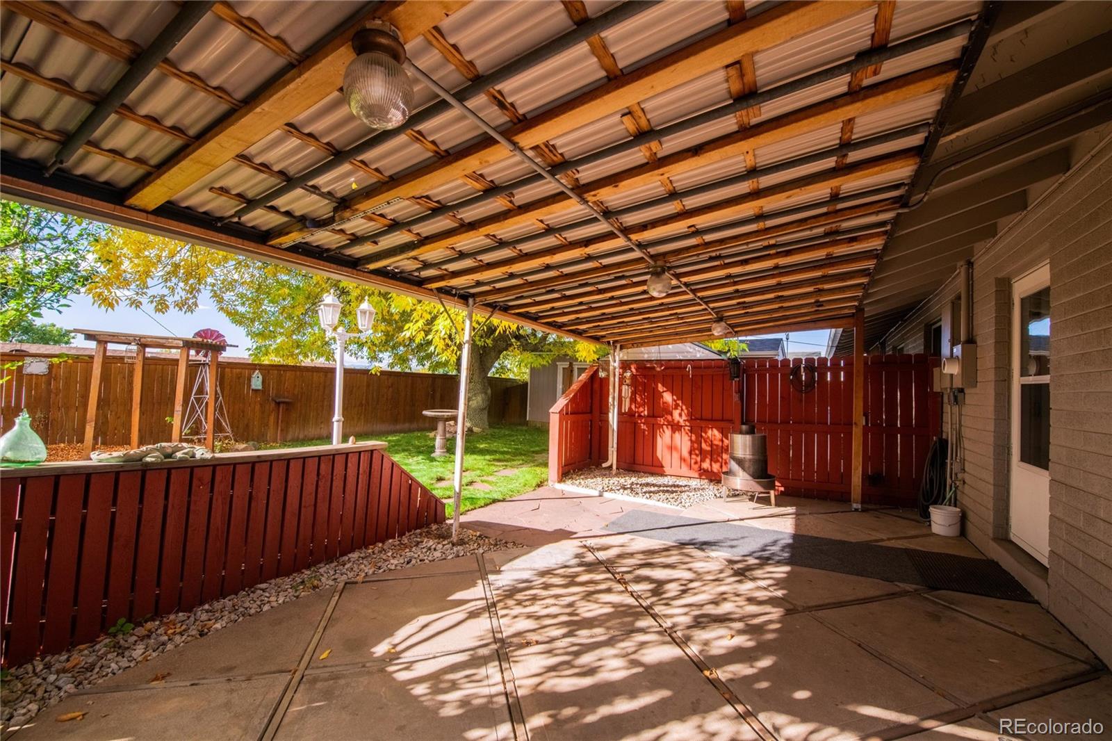 MLS Image #29 for 840  essex drive,denver, Colorado