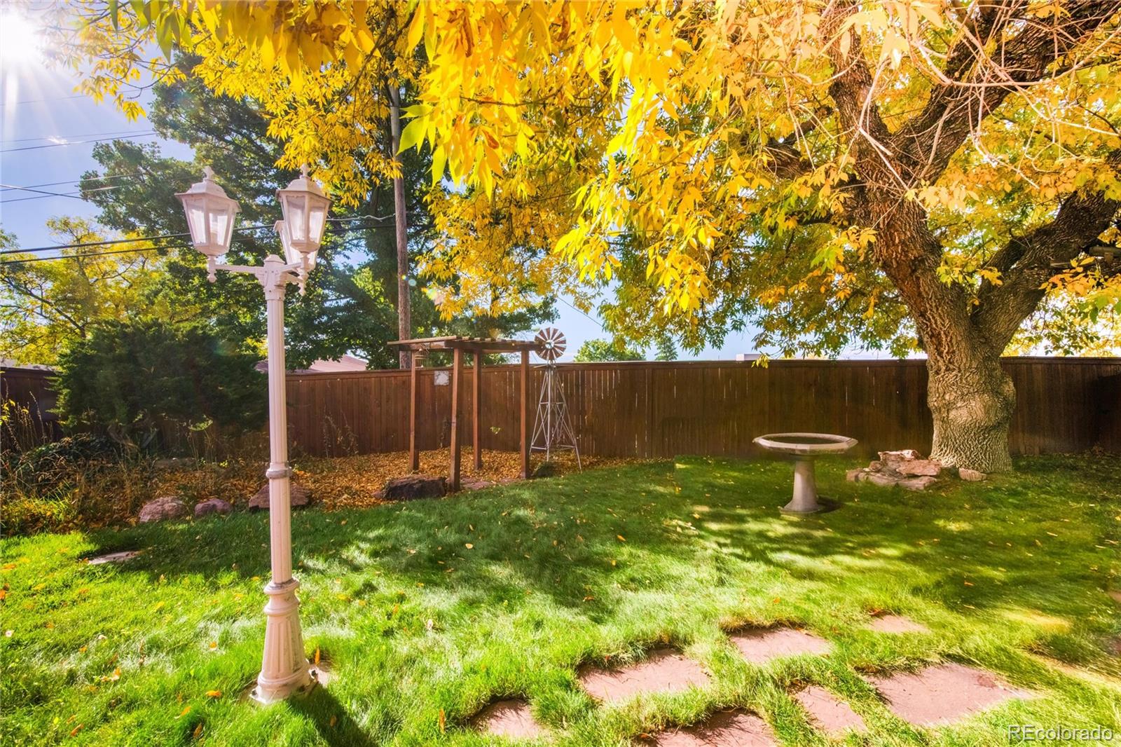 MLS Image #31 for 840  essex drive,denver, Colorado