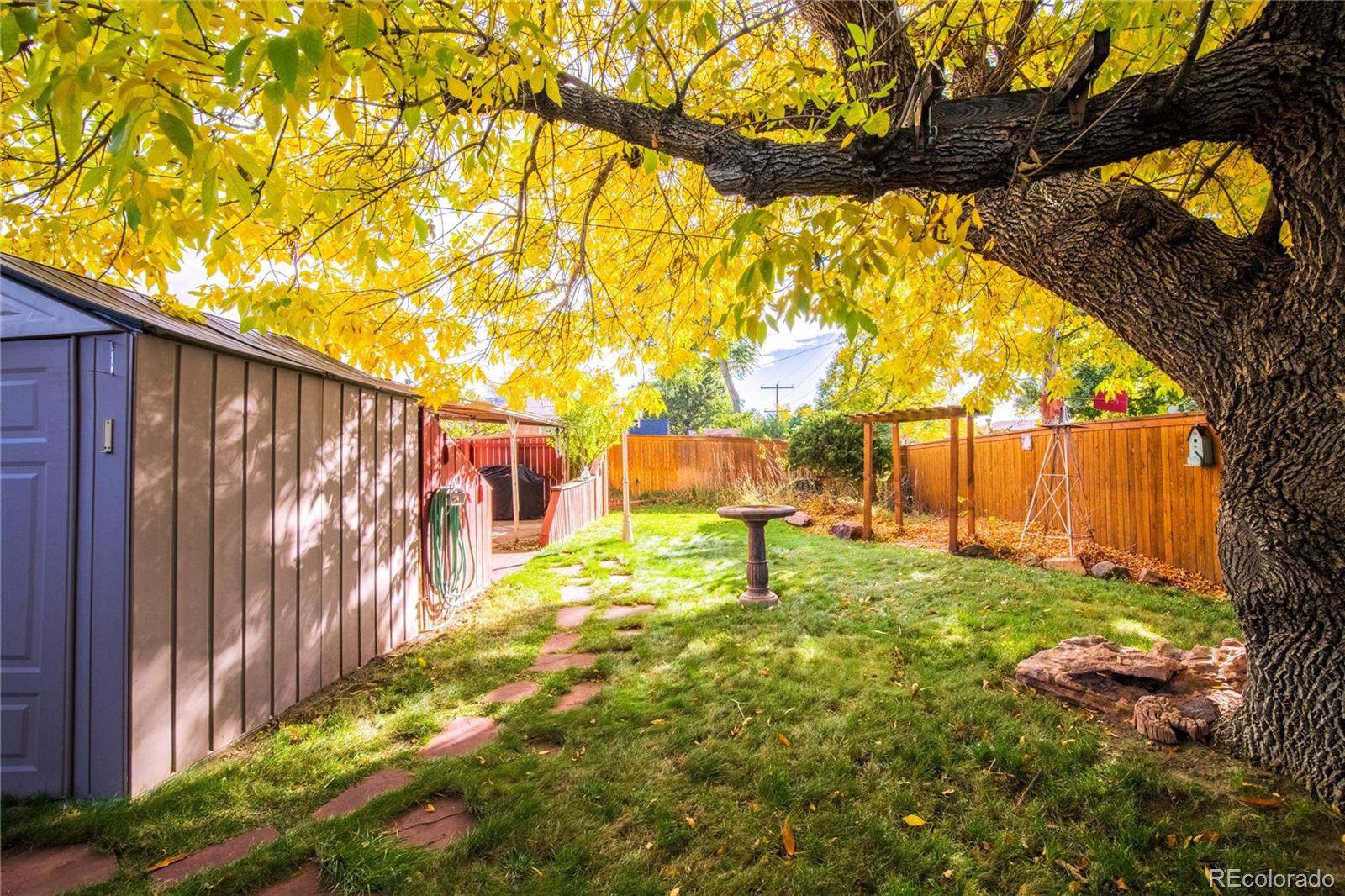MLS Image #32 for 840  essex drive,denver, Colorado