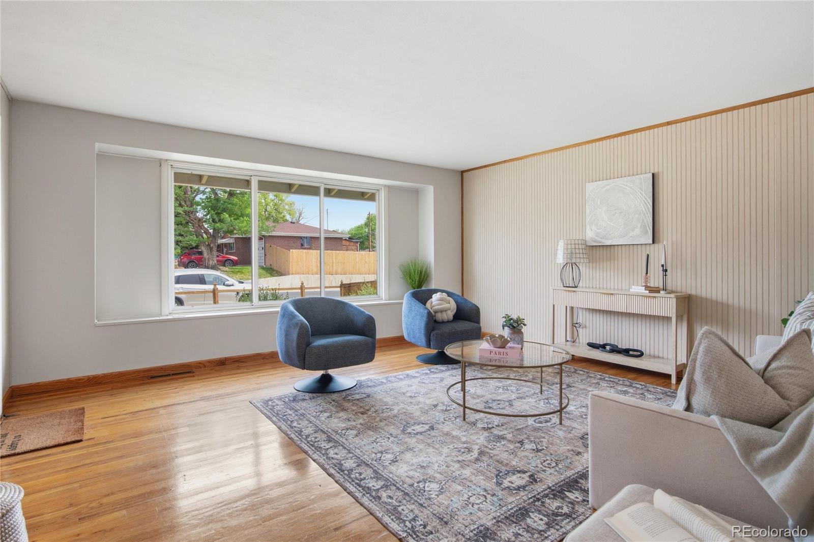 MLS Image #4 for 840  essex drive,denver, Colorado