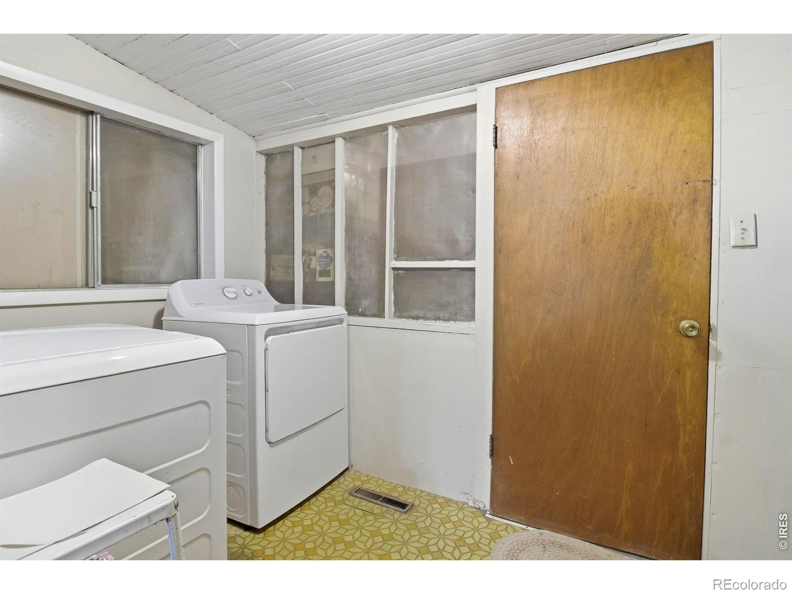 MLS Image #18 for 139  5th street,kersey, Colorado
