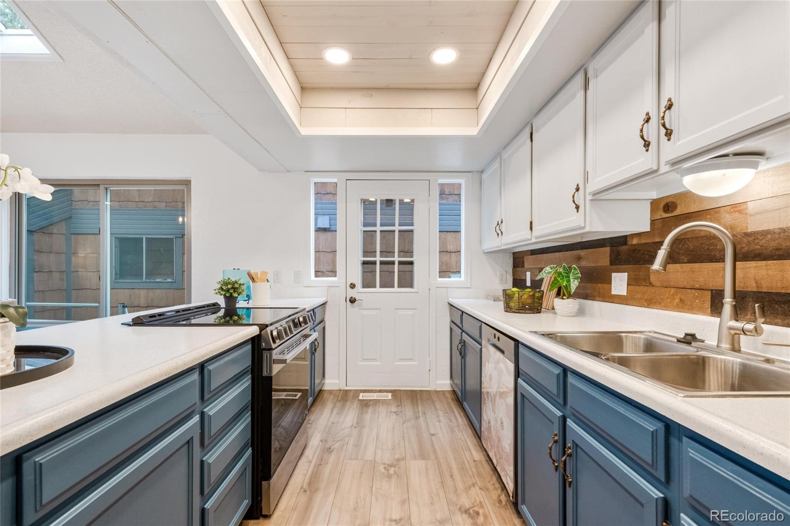 MLS Image #11 for 5804 s kline street,littleton, Colorado