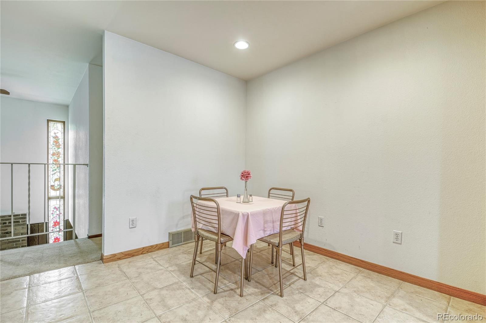 MLS Image #7 for 241 s leyden street,denver, Colorado