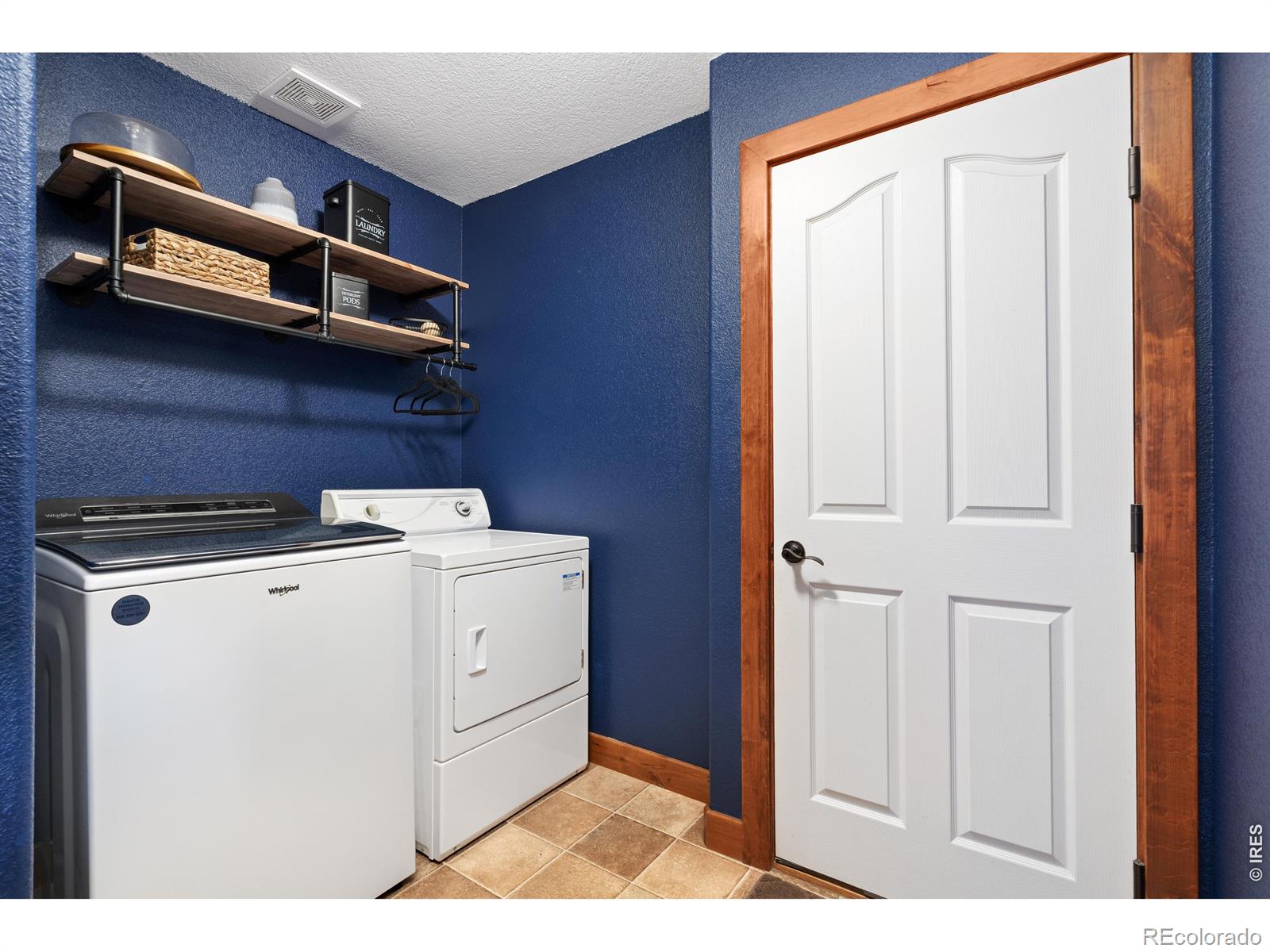 MLS Image #22 for 565  pyramid peak street,berthoud, Colorado