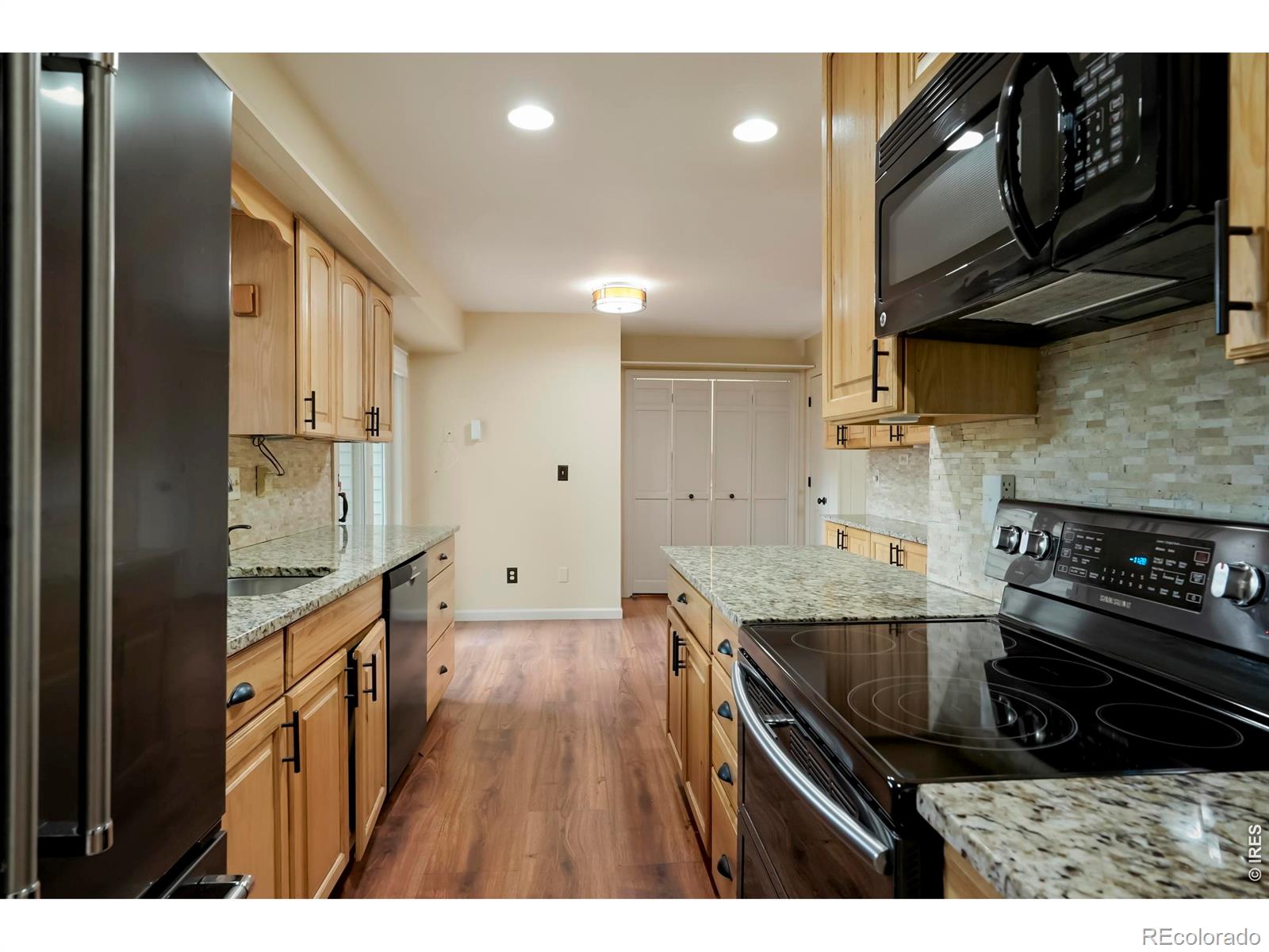 MLS Image #6 for 54 s evanston way ,aurora, Colorado