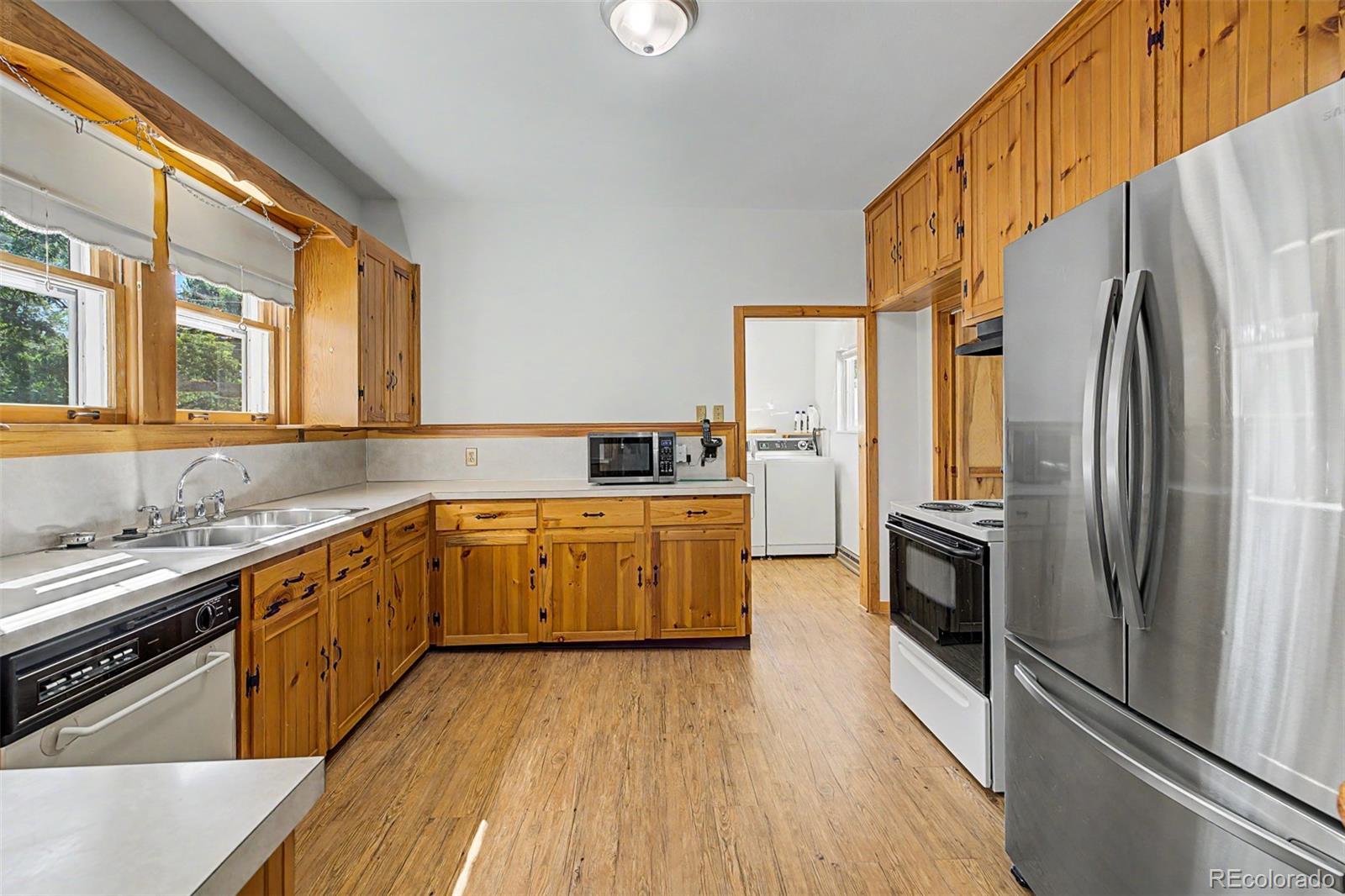 MLS Image #8 for 210 w simpson street,lafayette, Colorado