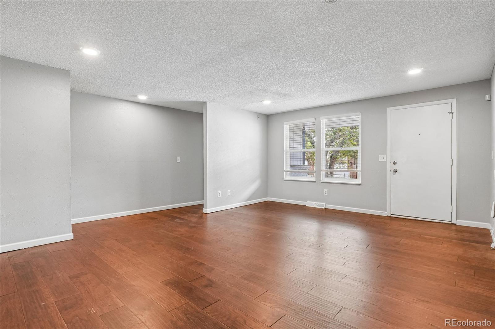 MLS Image #10 for 9339 w 76th avenue,arvada, Colorado