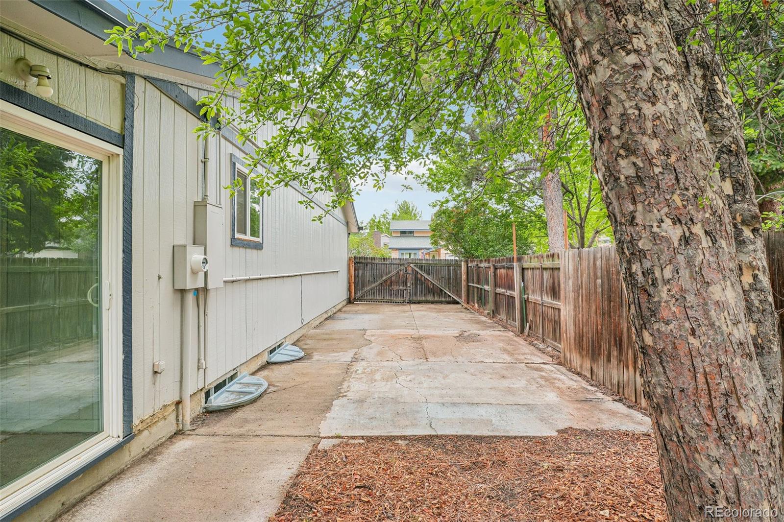 MLS Image #46 for 9339 w 76th avenue,arvada, Colorado