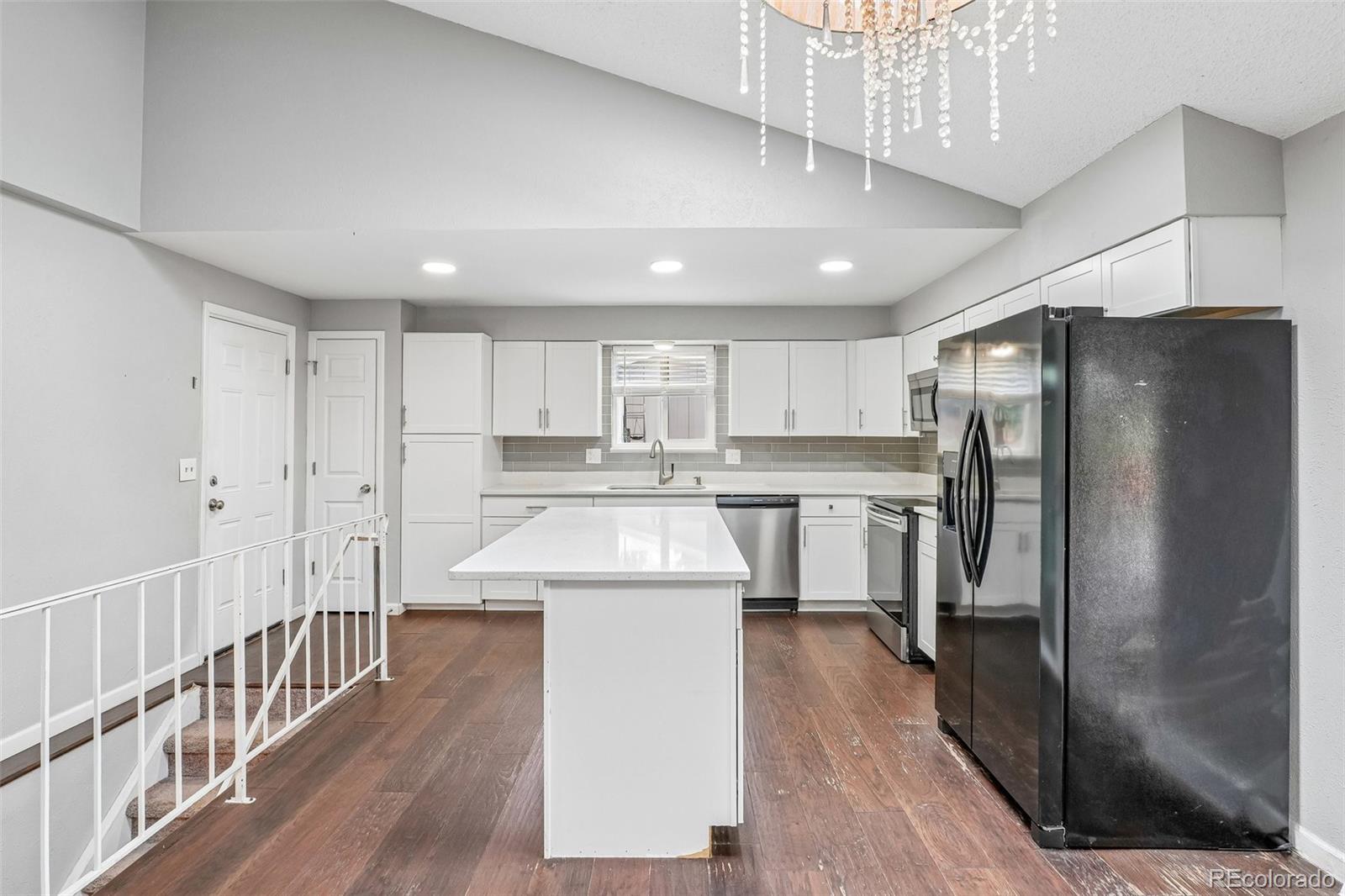 MLS Image #6 for 9339 w 76th avenue,arvada, Colorado